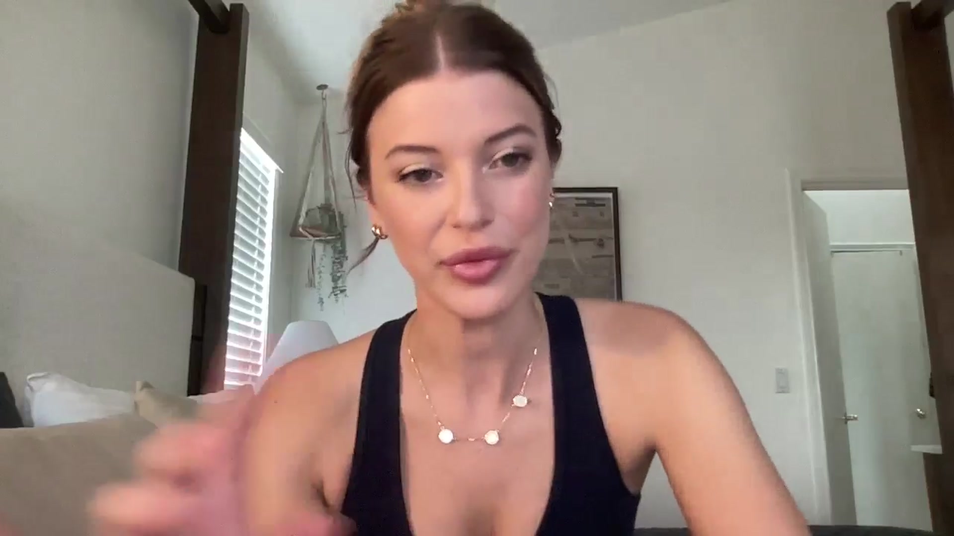 Gallery image thumbnail from rileydepp's myfreecams stream on, 04/28/2026, 24:02 image 13 of 20