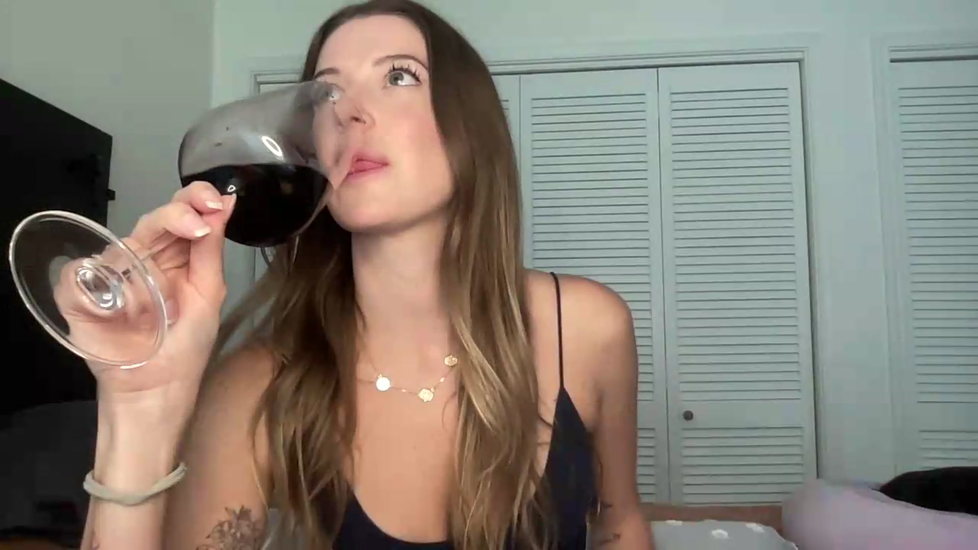 Gallery image thumbnail from rileydepp's myfreecams stream on, 06/24/2026, 23:56 image 20 of 20