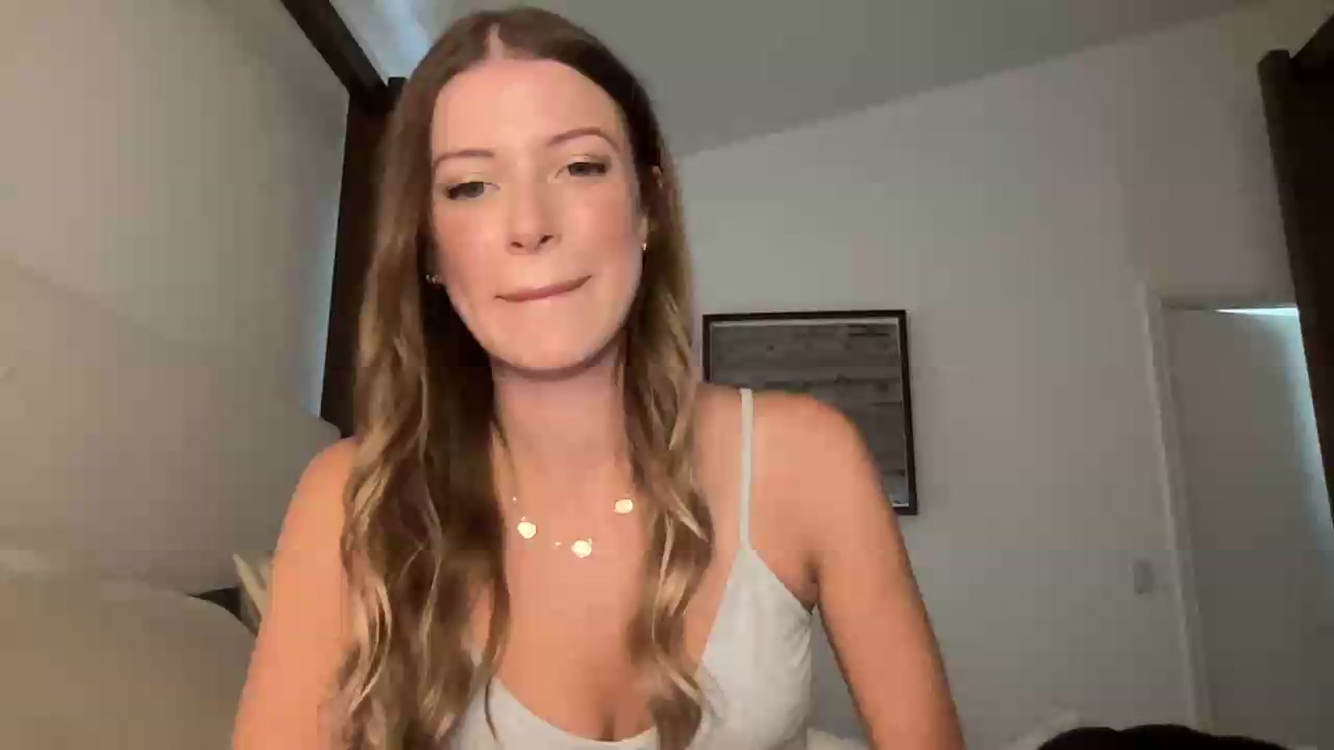 Gallery image thumbnail from rileydepp's myfreecams stream on, 08/09/2026, 22:25 image 12 of 20