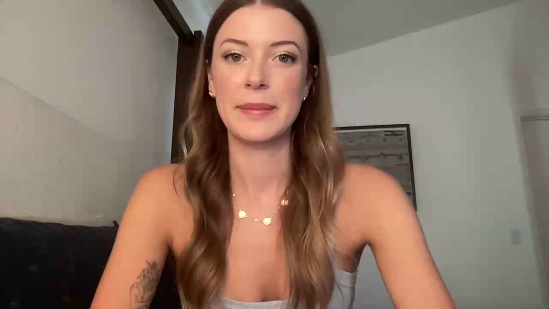 Gallery image thumbnail from rileydepp's myfreecams stream on, 08/14/2026, 20:31 image 3 of 20