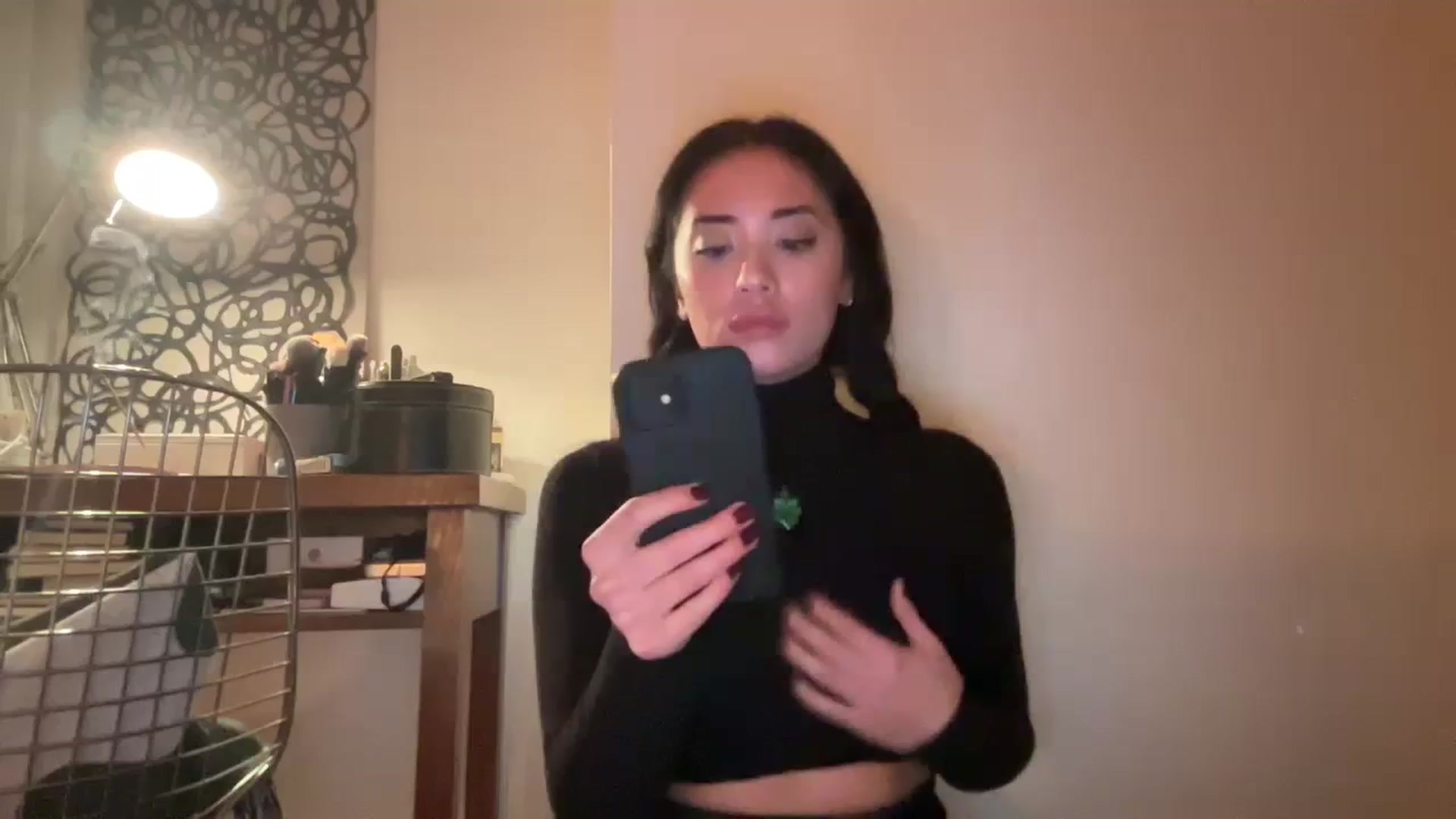 Gallery image thumbnail from risingsiren's myfreecams stream on, 11/12/2023, 01:35 image 17 of 20