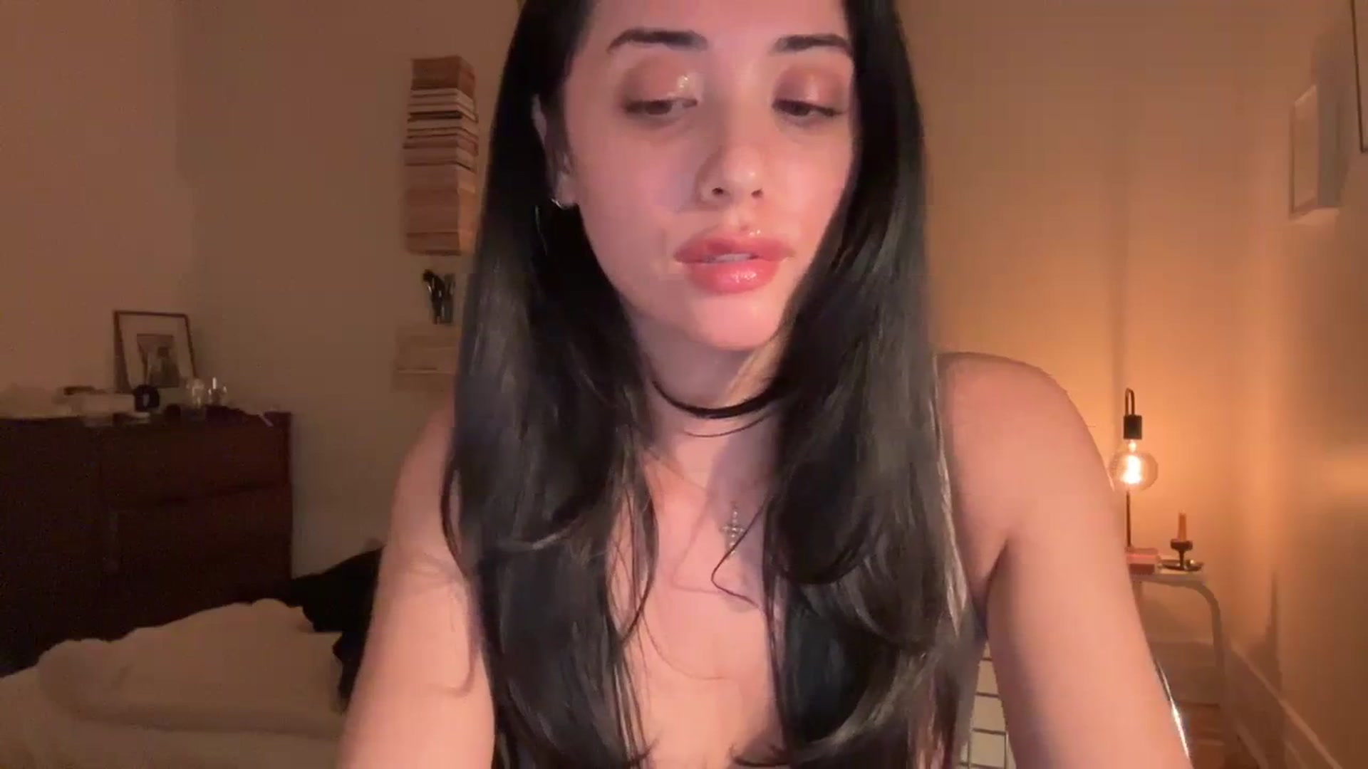 Gallery image thumbnail from risingsiren's myfreecams stream on, 03/04/2024, 24:15 image 19 of 20
