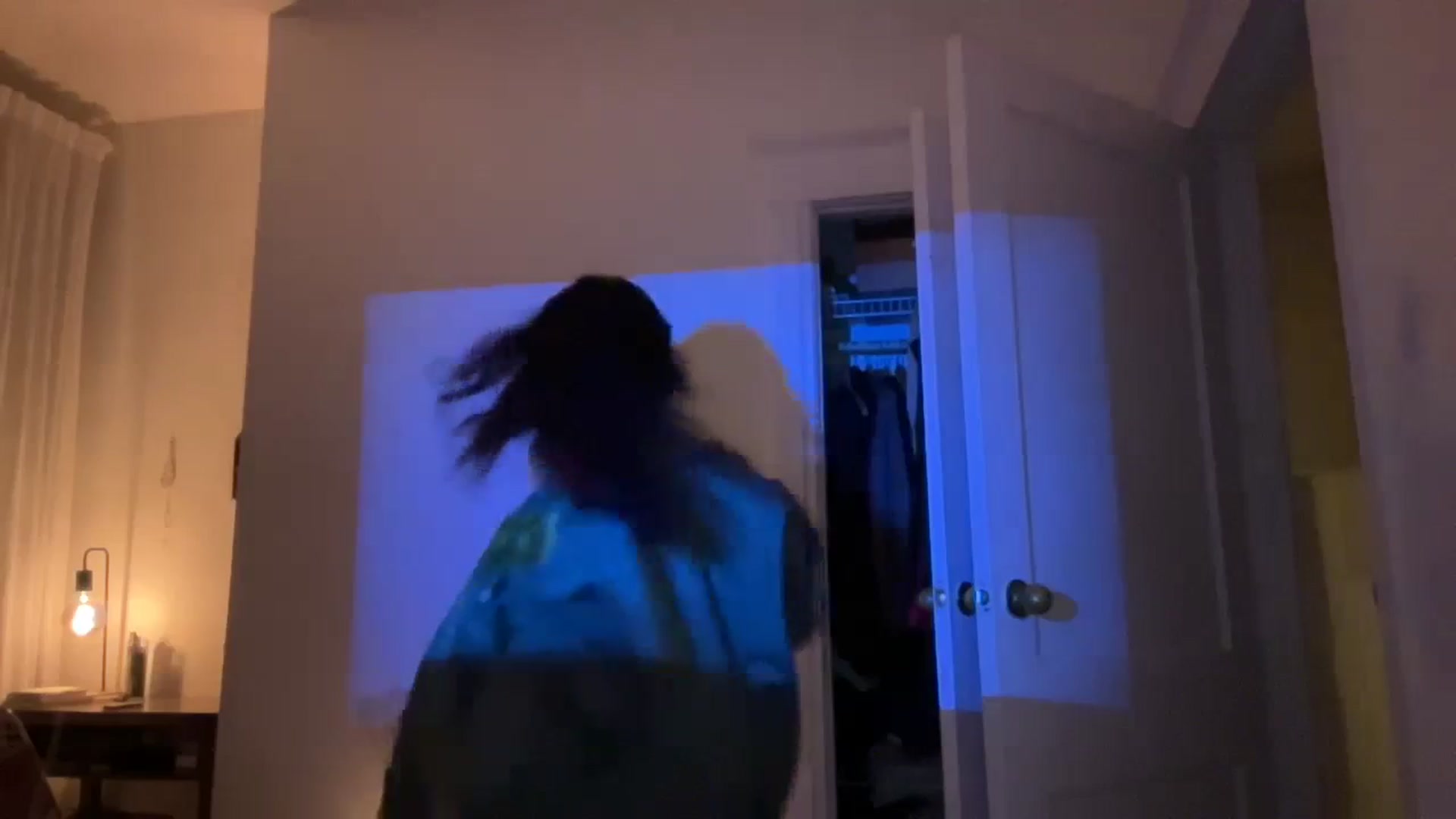 Gallery image thumbnail from risingsiren's myfreecams stream on, 03/23/2024, 02:56 image 14 of 20