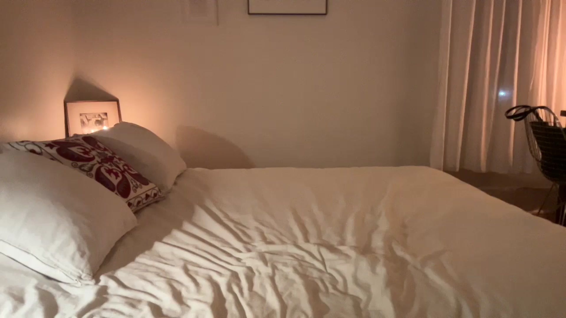 Gallery image thumbnail from risingsiren's myfreecams stream on, 05/04/2024, 01:12 image 13 of 20