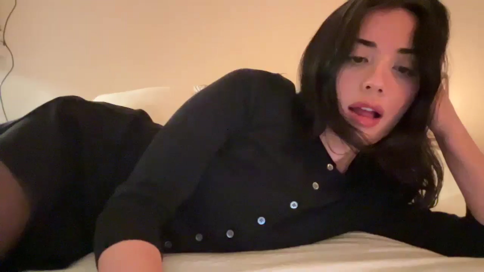Gallery image thumbnail from risingsiren's myfreecams stream on, 05/04/2024, 01:12 image 20 of 20