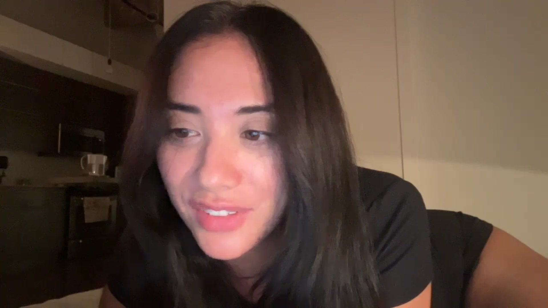 Gallery image thumbnail from risingsiren's myfreecams stream on, 08/25/2024, 01:42 image 16 of 20