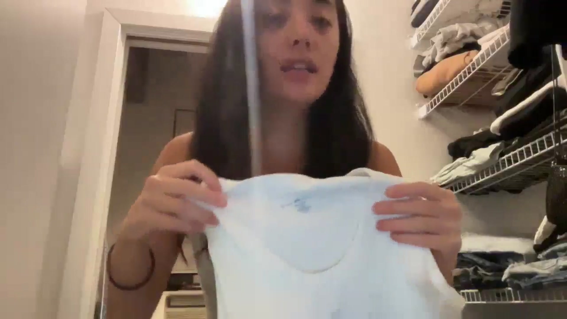 Gallery image thumbnail from risingsiren's myfreecams stream on, 08/31/2024, 02:45 image 8 of 20