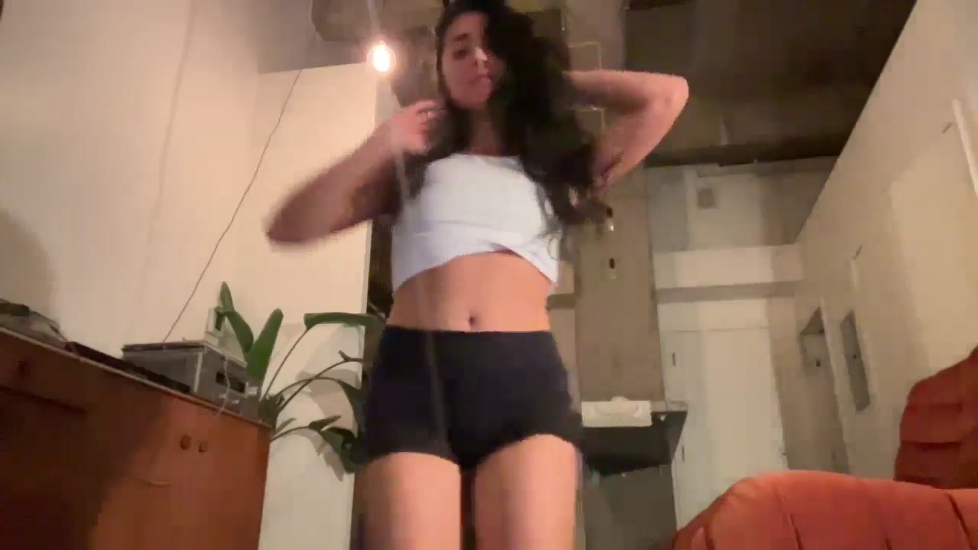 Gallery image thumbnail from risingsiren's myfreecams stream on, 09/28/2024, 24:34 image 20 of 20