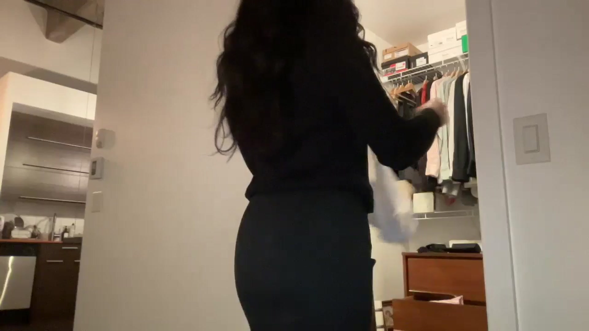 Gallery image thumbnail from risingsiren's myfreecams stream on, 10/13/2024, 24:54 image 10 of 20