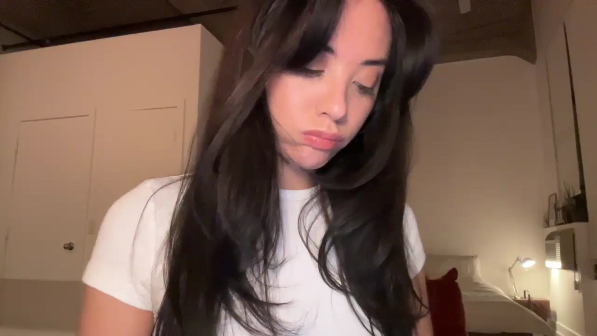 Gallery image thumbnail from risingsiren's myfreecams stream on, 01/26/2025, 03:29 image 11 of 20