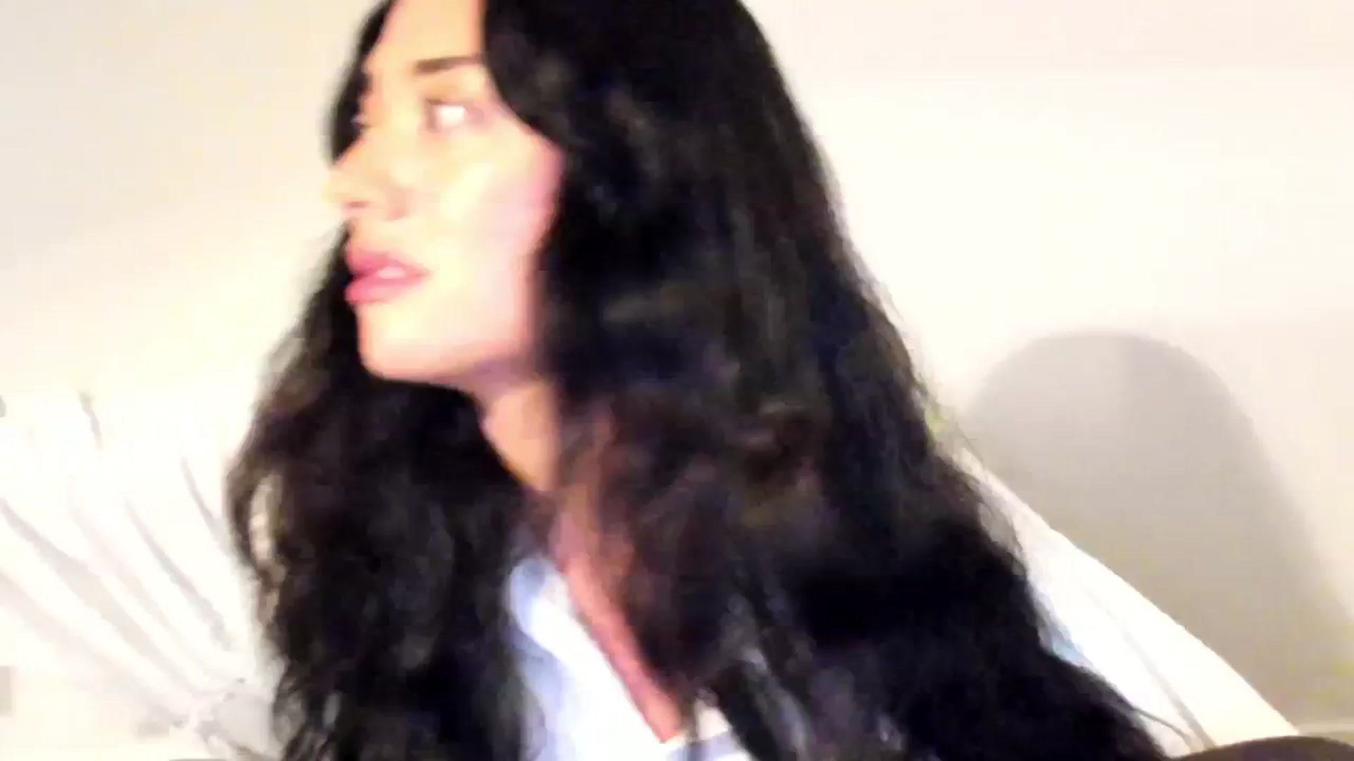 Gallery image thumbnail from risingsiren's myfreecams stream on, 06/28/2025, 01:19 image 9 of 20