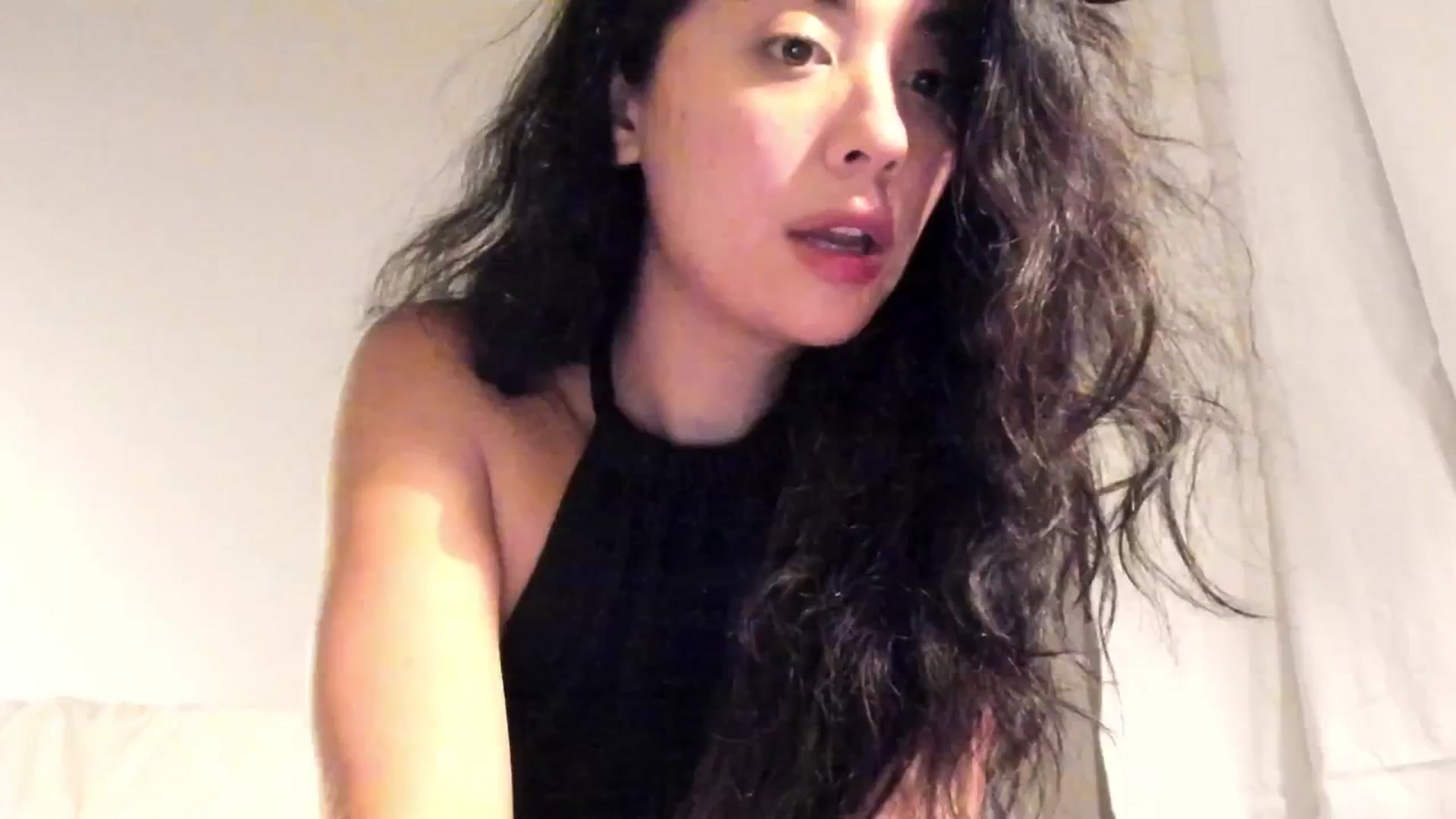 Gallery image thumbnail from risingsiren's myfreecams stream on, 06/28/2025, 03:36 image 14 of 20