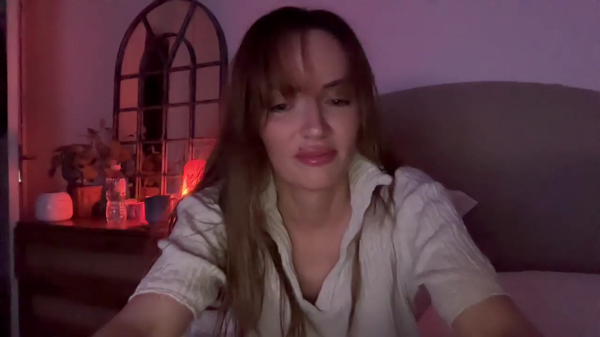 Gallery image thumbnail from robinhoodBTR's myfreecams stream on, 05/31/2025, 23:35 image 2 of 20