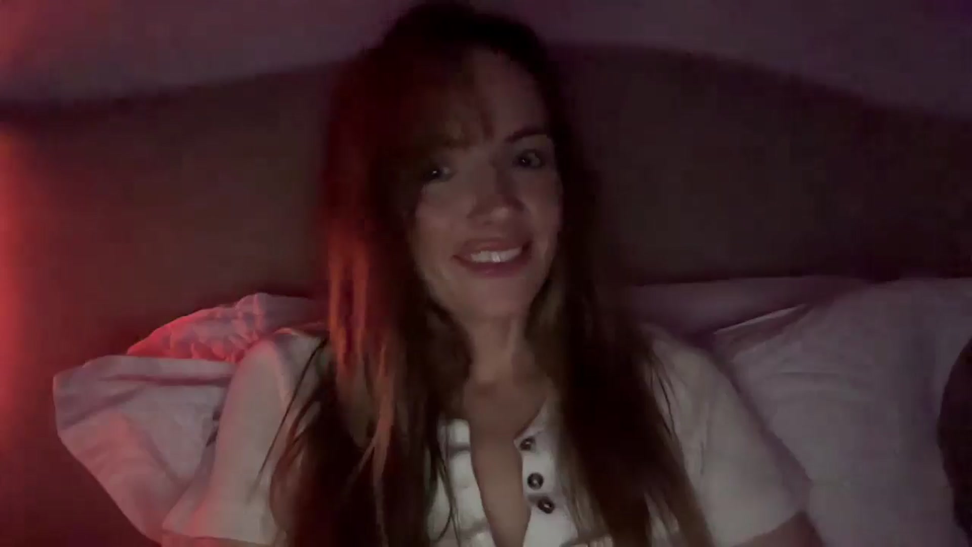 Gallery image thumbnail from robinhoodBTR's myfreecams stream on, 05/31/2025, 23:35 image 16 of 20