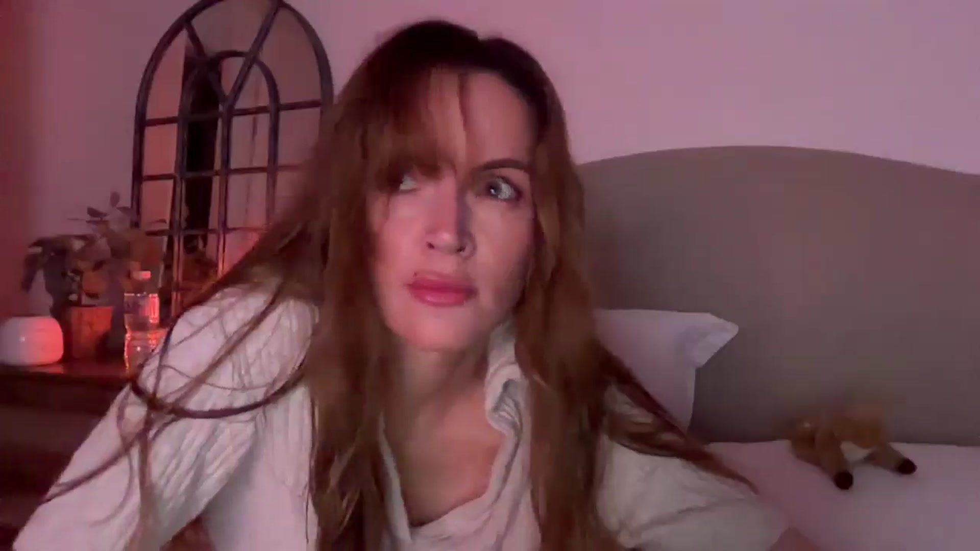 Gallery image thumbnail from robinhoodBTR's myfreecams stream on, 05/31/2025, 23:35 image 5 of 20