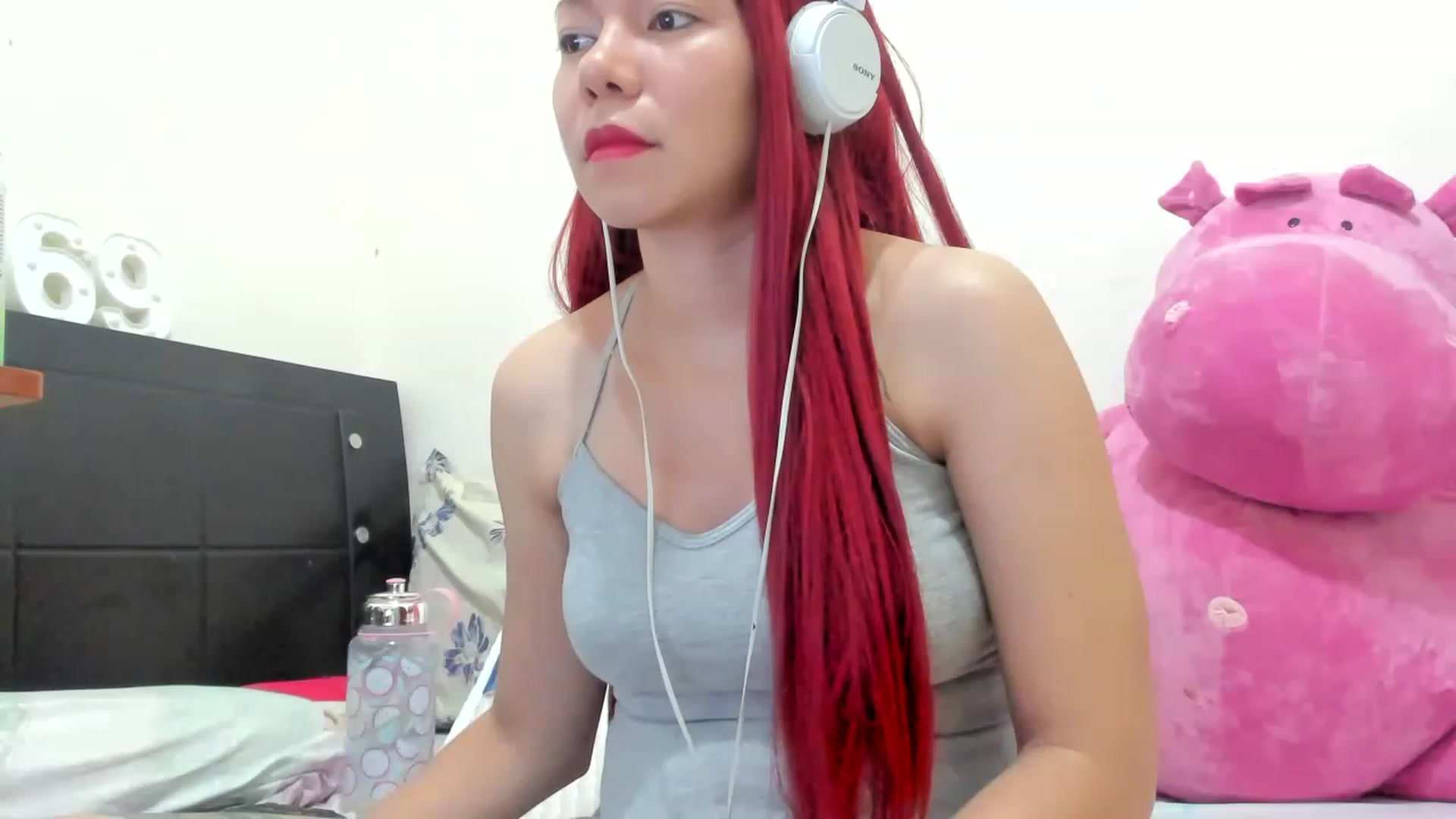 Gallery image thumbnail from rockerlover69's myfreecams stream on, 04/16/2023, 23:24 image 3 of 20