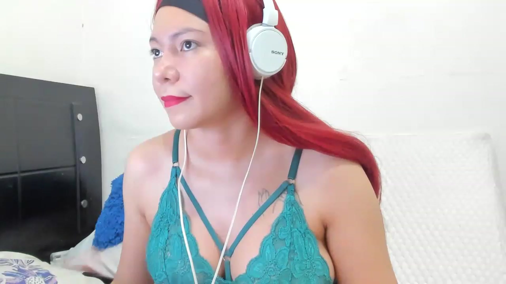 Gallery image thumbnail from rockerlover69's myfreecams stream on, 06/26/2023, 24:00 image 5 of 20
