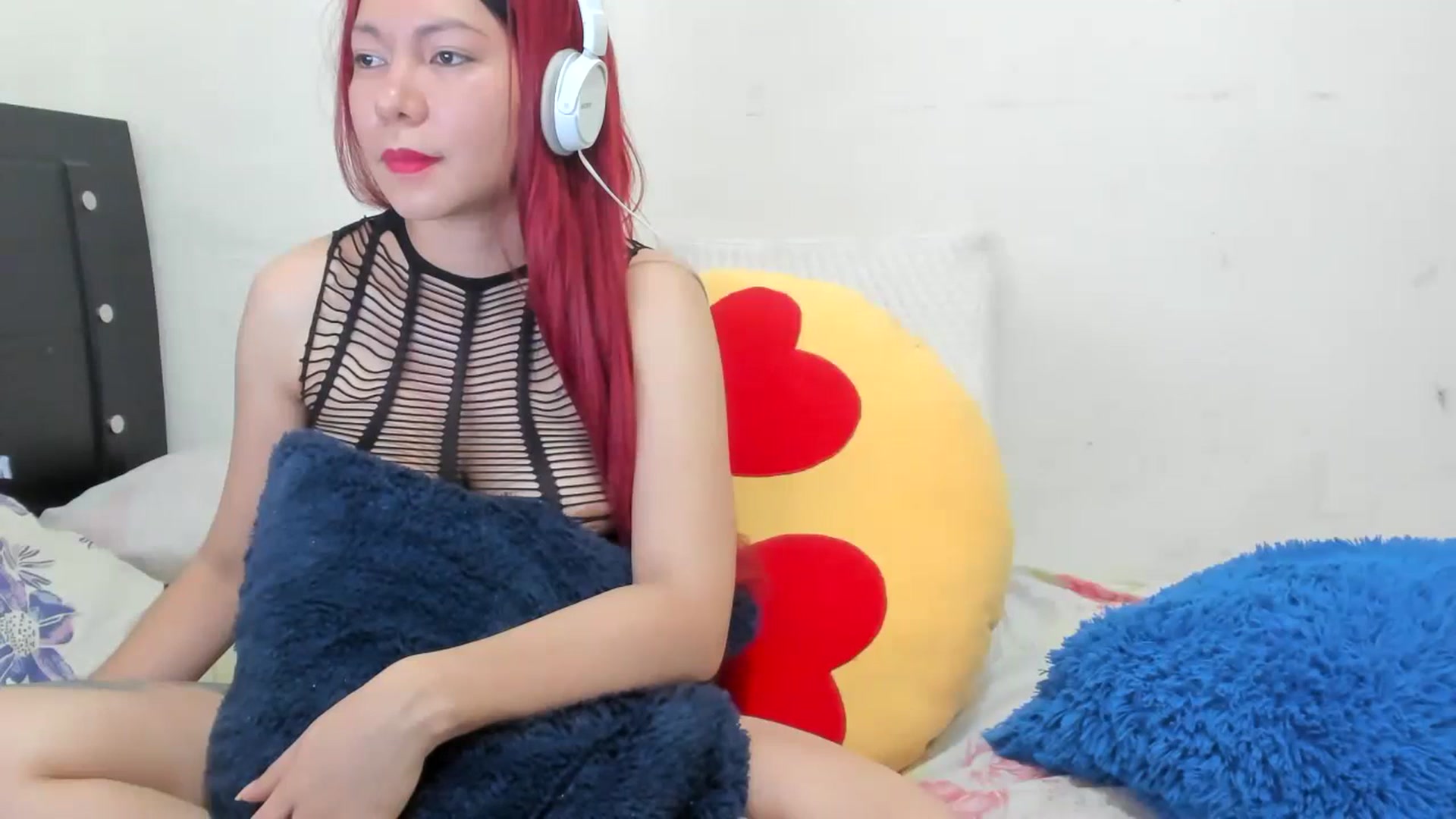 Gallery image thumbnail from rockerlover69's myfreecams stream on, 07/06/2023, 15:59 image 13 of 20