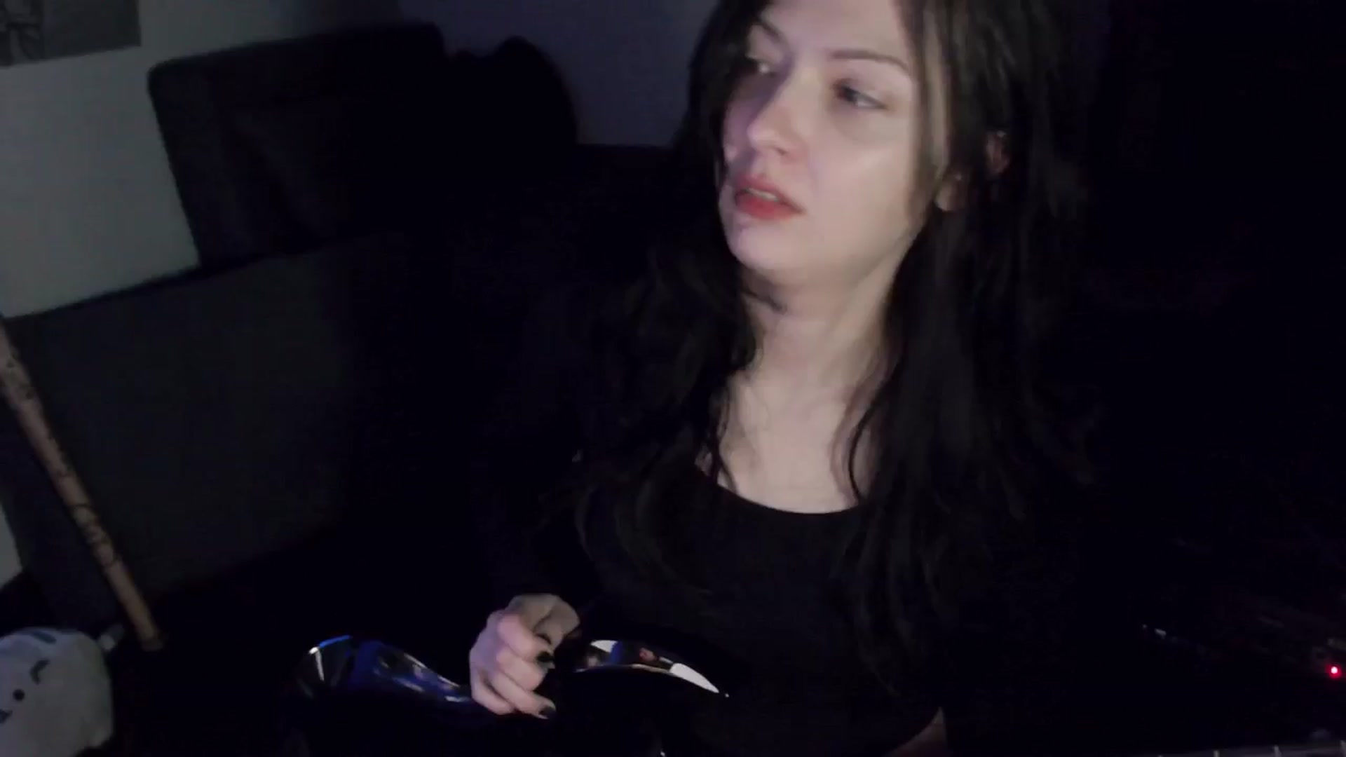 Gallery image thumbnail from room0's myfreecams stream on, 08/08/2024, 01:04 image 9 of 20