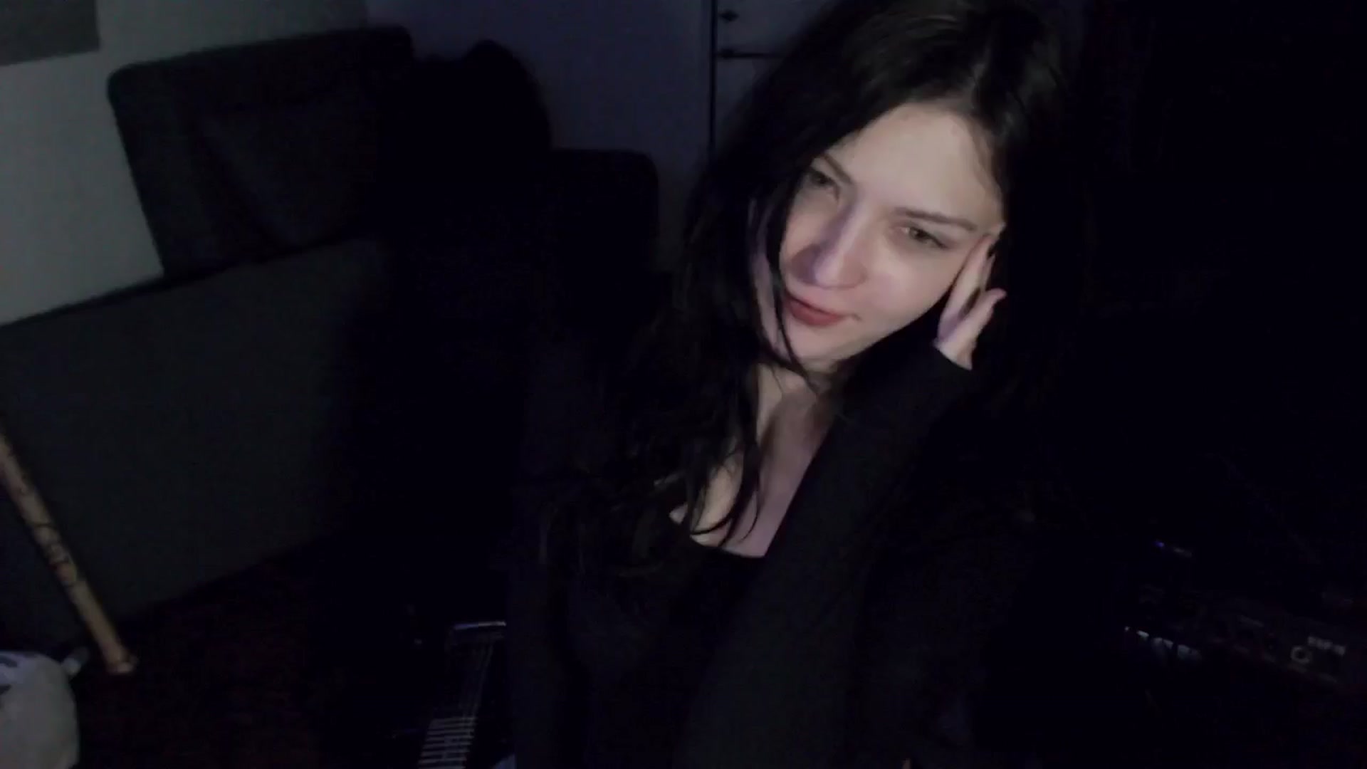Gallery image thumbnail from room0's myfreecams stream on, 08/08/2024, 01:47 image 11 of 20