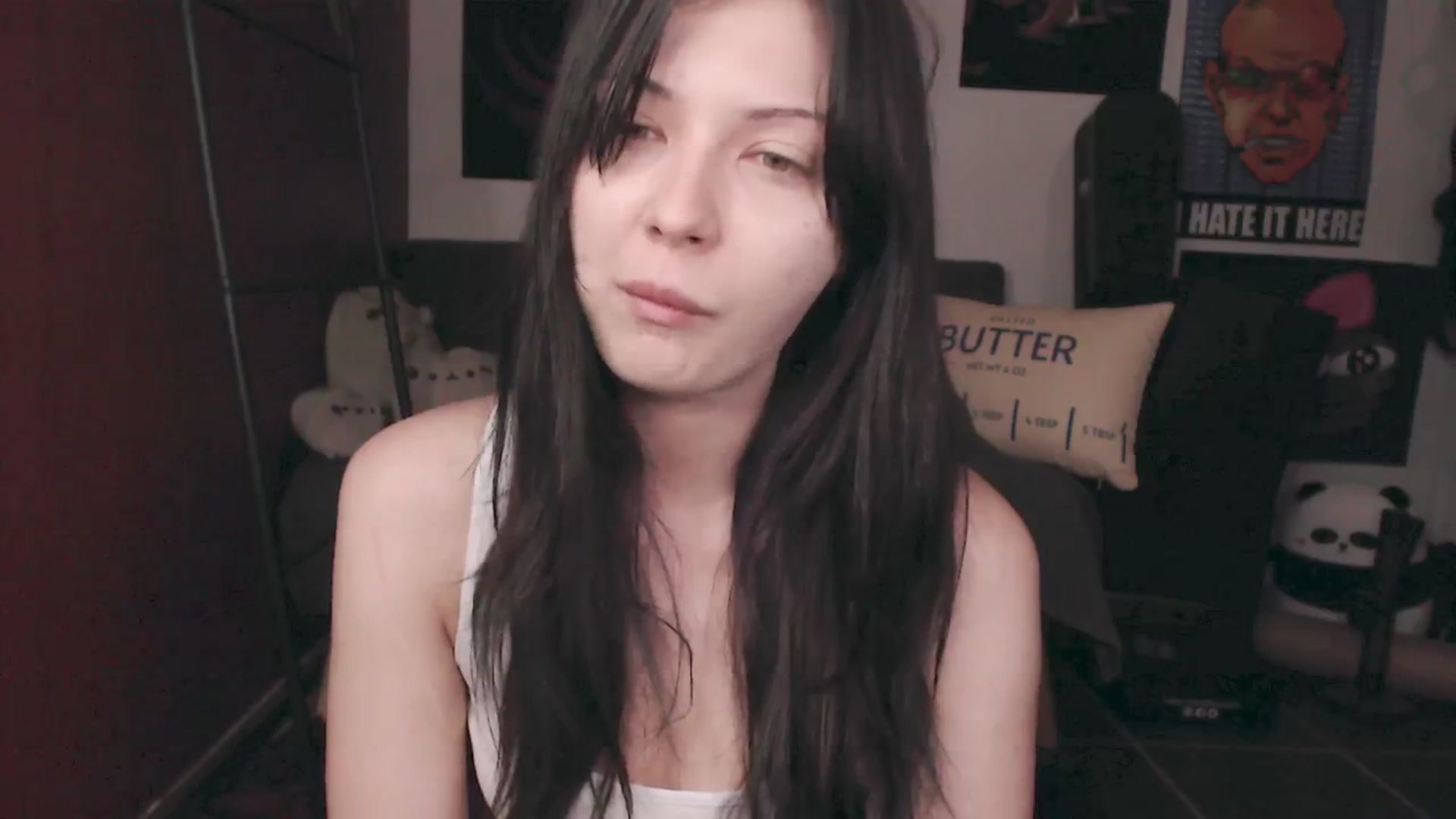 Gallery image thumbnail from roomroomroom's myfreecams stream on, 03/30/2025, 23:12 image 3 of 20