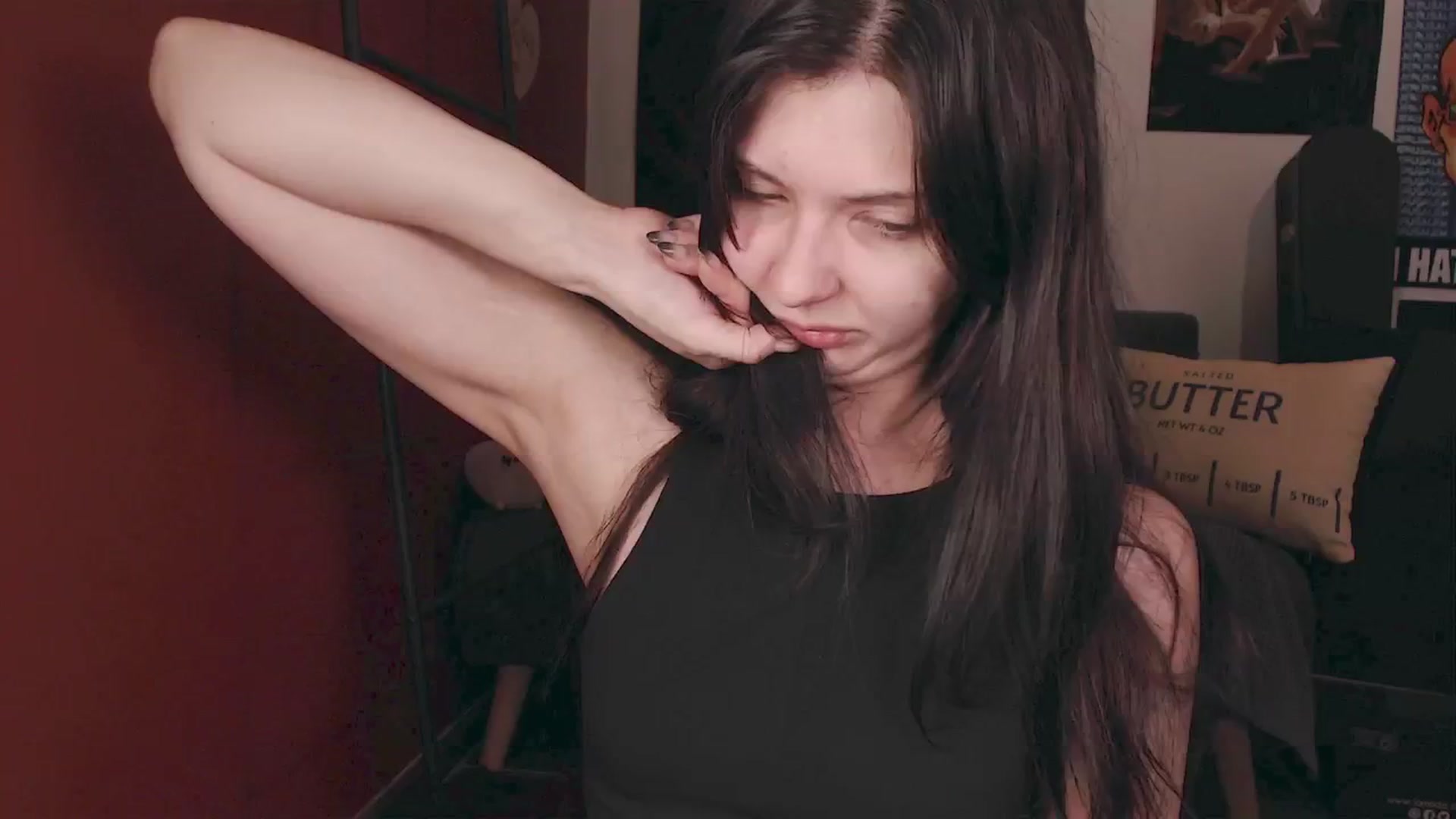 Gallery image thumbnail from roomroomroom's myfreecams stream on, 03/31/2025, 06:02 image 15 of 20