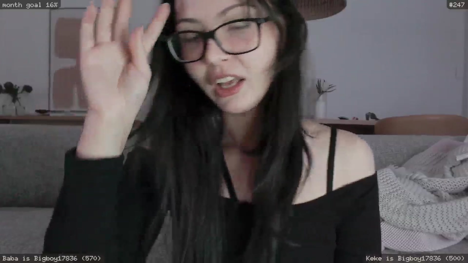 Gallery image thumbnail from roomto's myfreecams stream on, 02/09/2025, 02:17 image 7 of 20