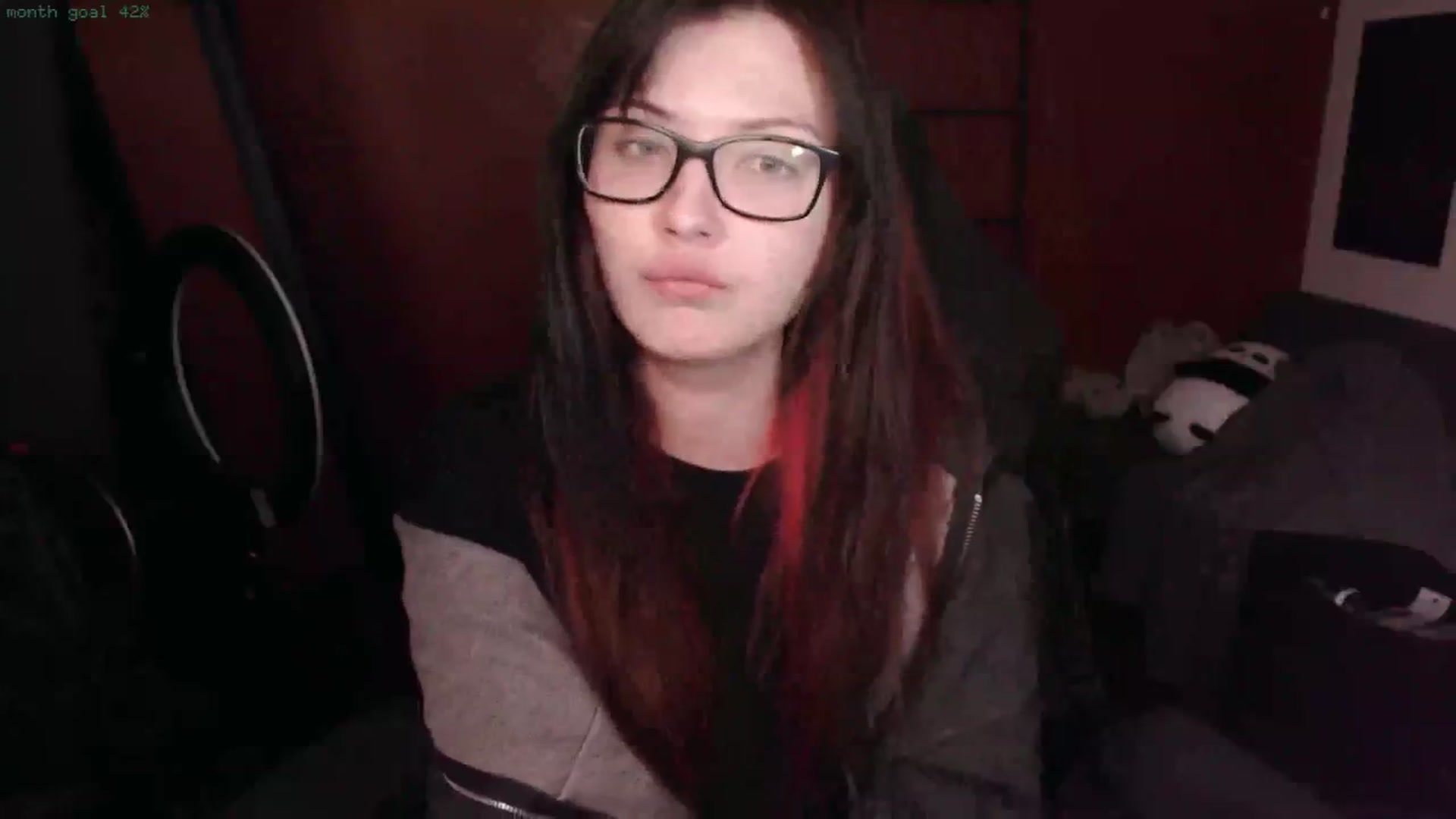 Gallery image thumbnail from roomtoavois's myfreecams stream on, 03/25/2025, 02:25 image 20 of 20