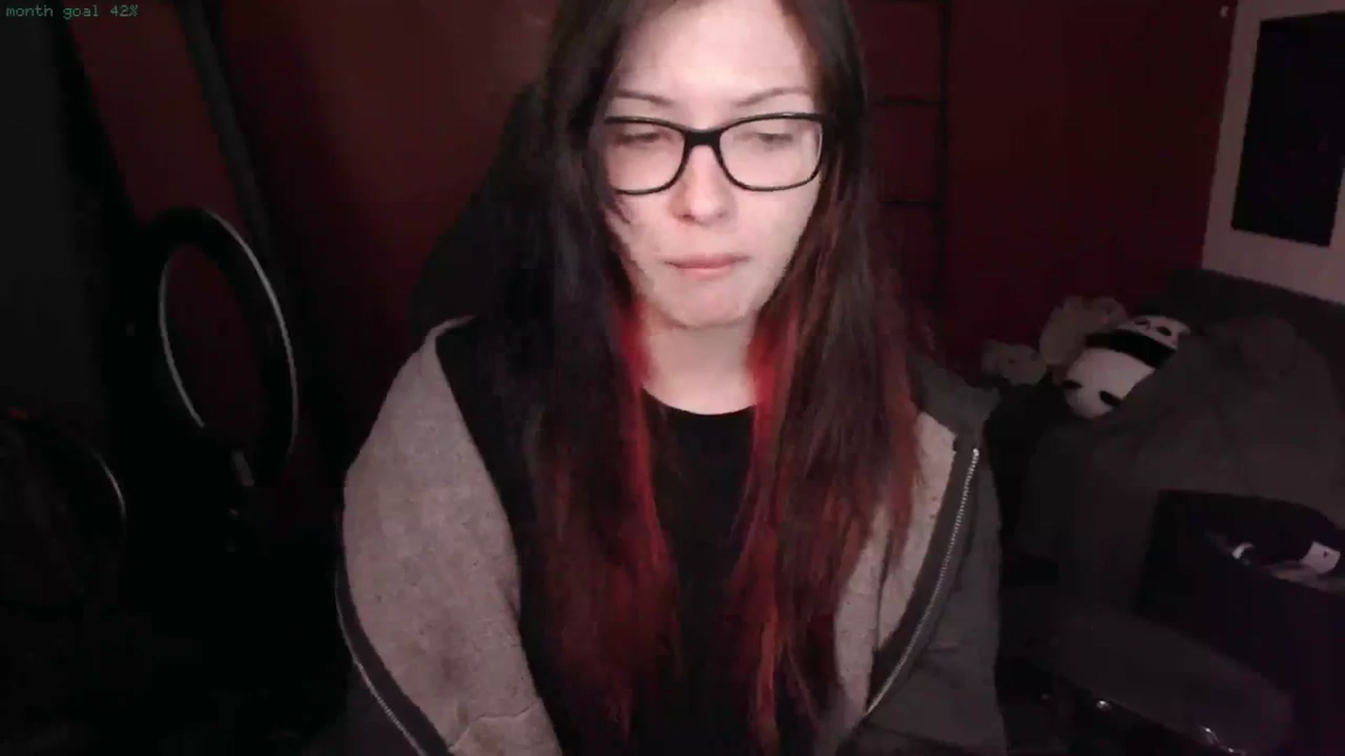 Gallery image thumbnail from roomtoavois's myfreecams stream on, 03/25/2025, 02:25 image 19 of 20