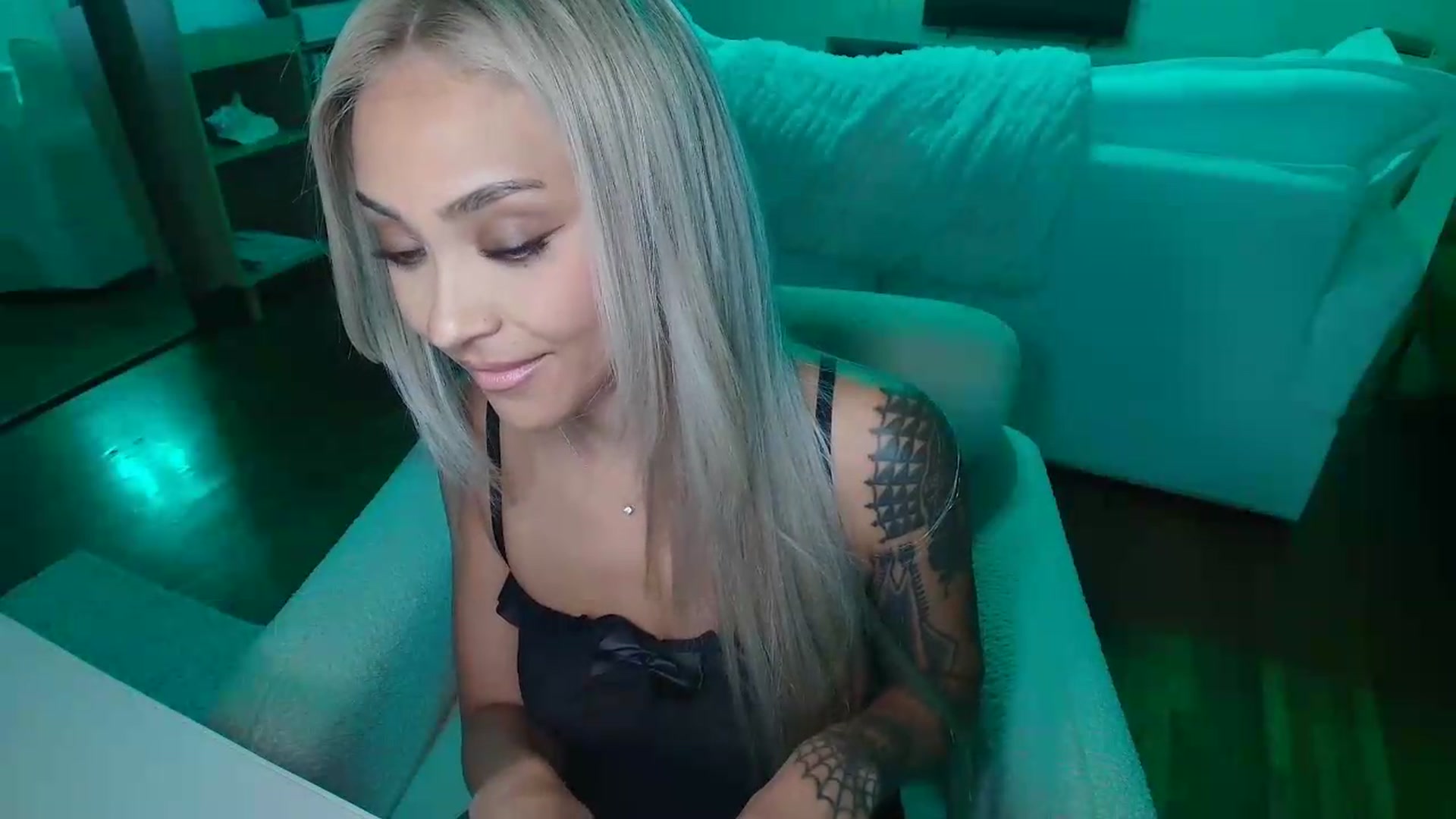 Gallery image thumbnail from rosiewestttt's myfreecams stream on, 08/02/2026, 07:40 image 8 of 20