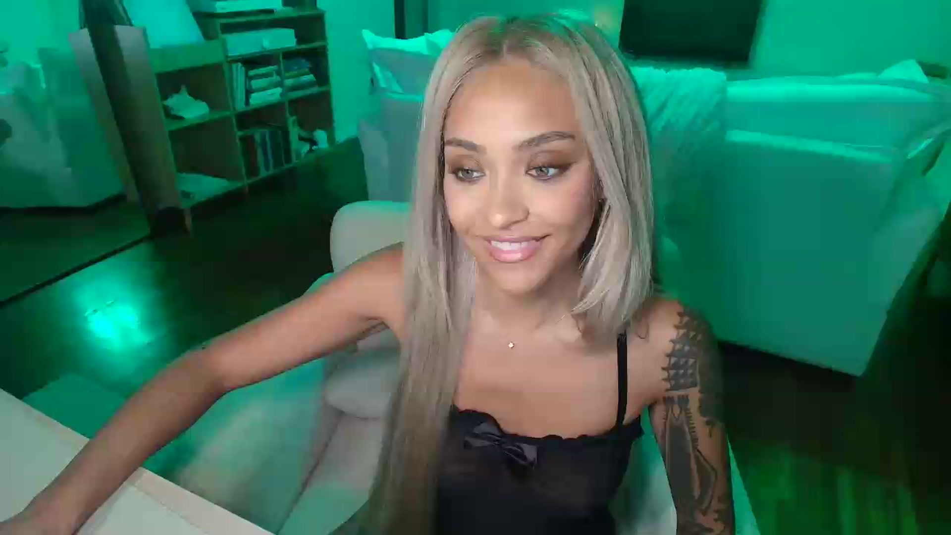 Gallery image thumbnail from rosiewestttt's myfreecams stream on, 08/02/2026, 07:40 image 7 of 20