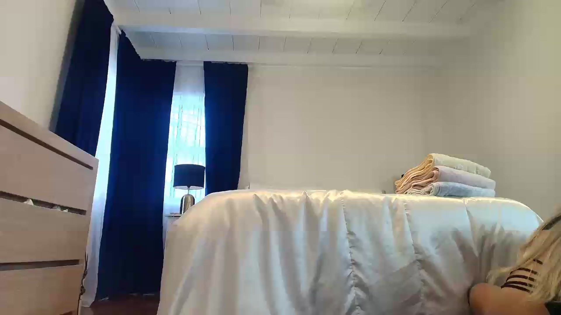 Gallery image thumbnail from rosiewestttt's myfreecams stream on, 08/06/2026, 03:32 image 2 of 20