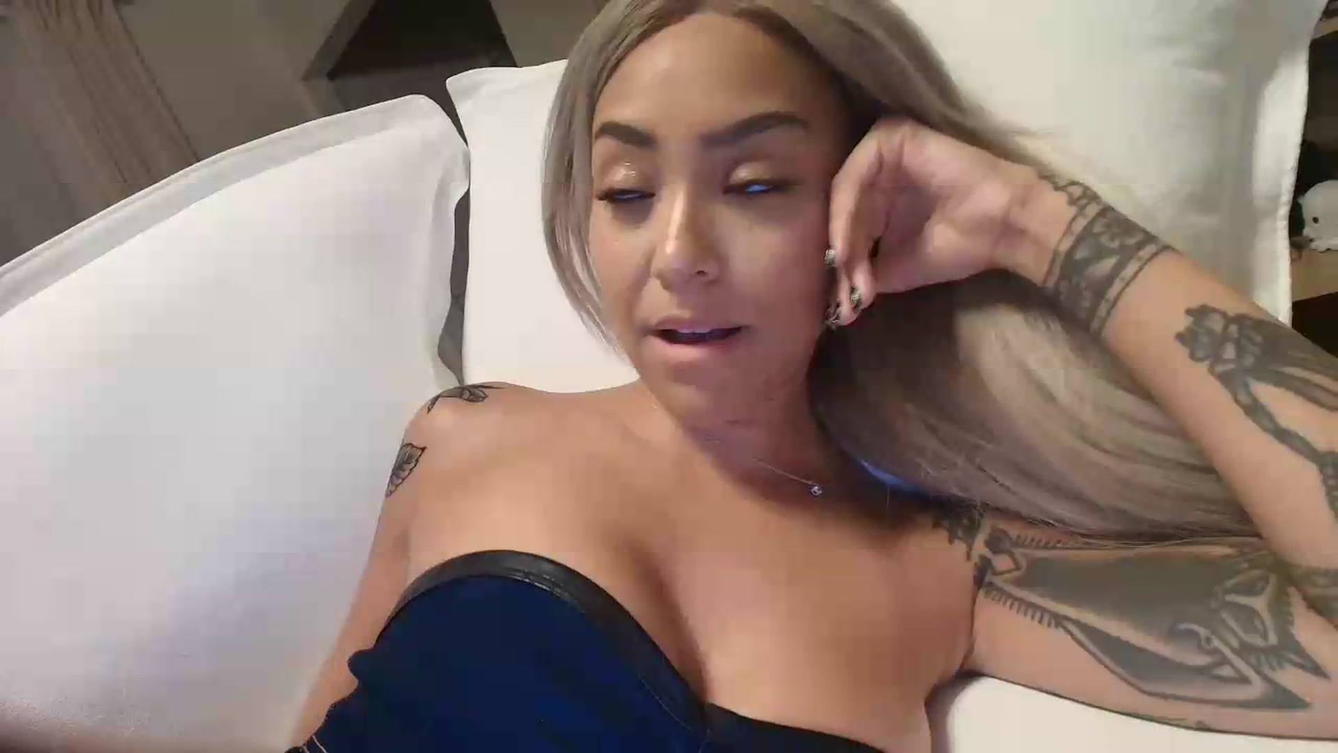 Gallery image thumbnail from rosiewestttt's myfreecams stream on, 09/09/2026, 05:29 image 14 of 20