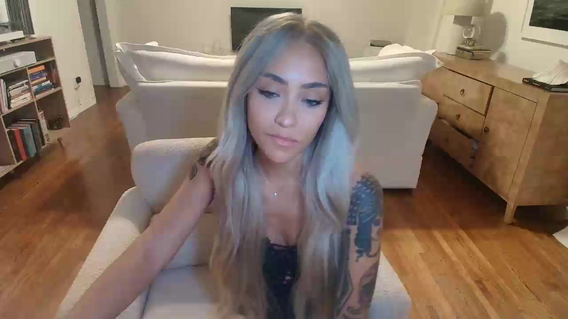 Gallery image thumbnail from rosiewestttt's myfreecams stream on, 09/13/2026, 08:19 image 1 of 20