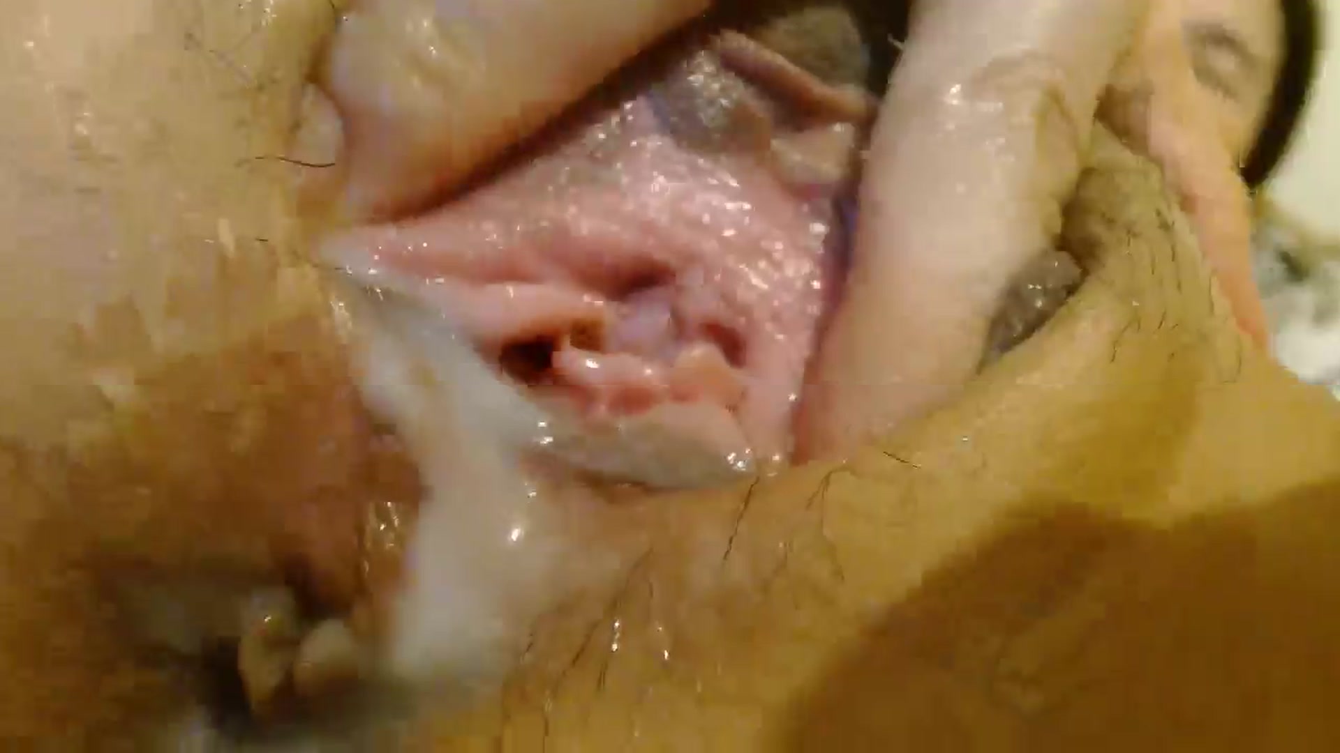 Gallery image thumbnail from rowzhannna's myfreecams stream on, 12/30/2025, 08:48 image 17 of 20