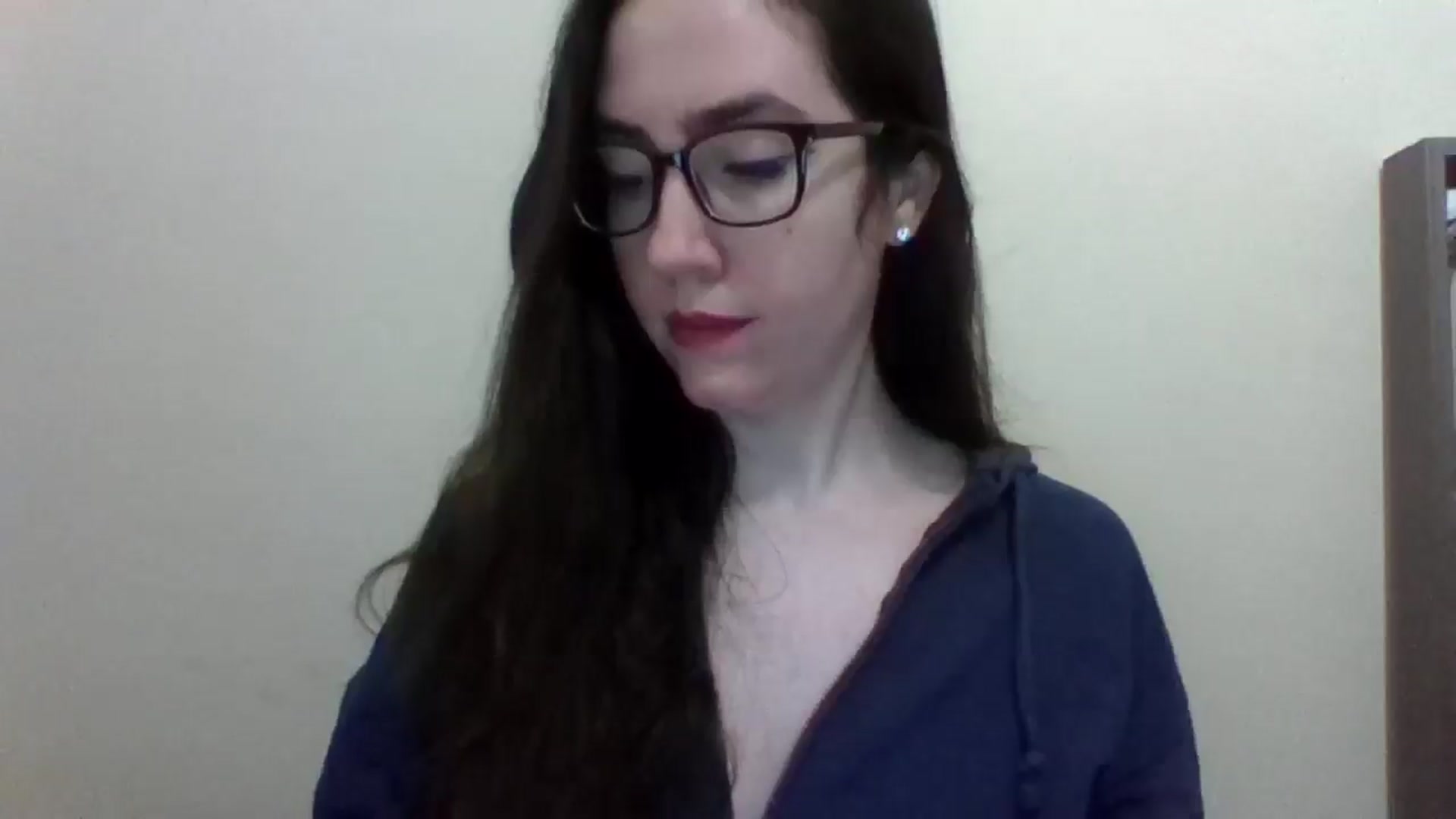 Gallery image thumbnail from roza44's myfreecams stream on, 03/23/2026, 12:37 image 8 of 20
