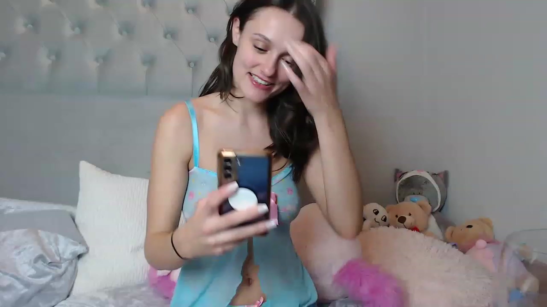 Gallery image thumbnail from ruby_oharax's myfreecams stream on, 11/14/2022, 23:56 image 15 of 20