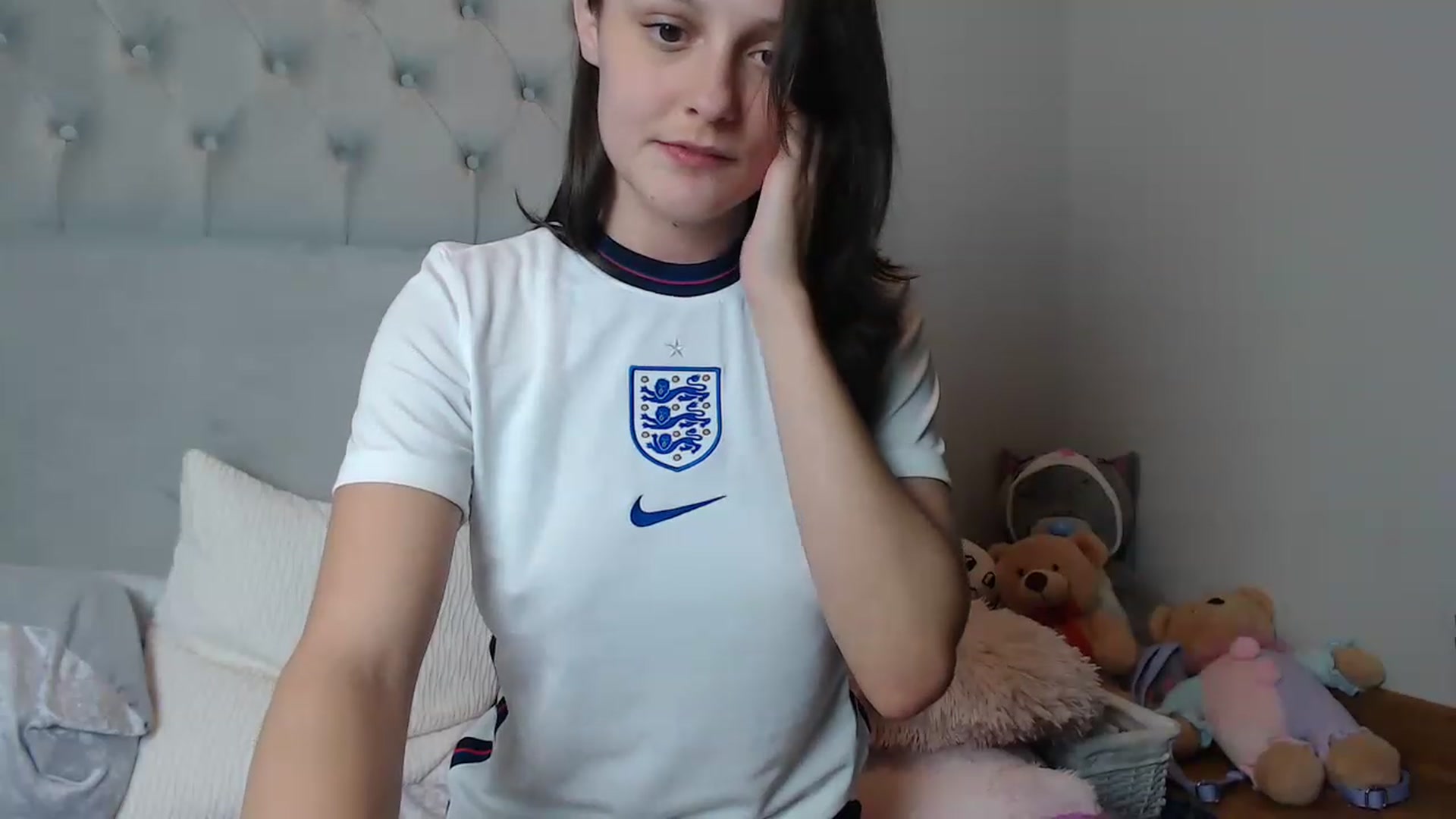 Gallery image thumbnail from ruby_oharax's myfreecams stream on, 11/25/2022, 18:53 image 18 of 20