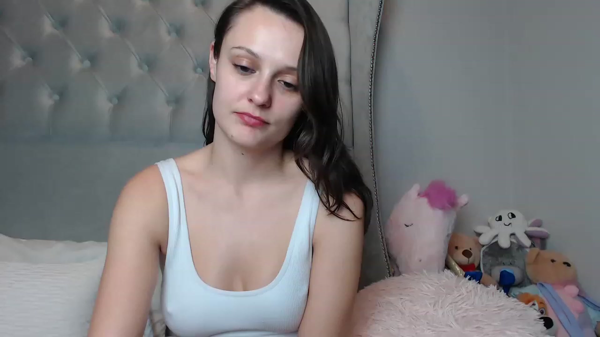 Gallery image thumbnail from ruby_oharax's myfreecams stream on, 12/22/2022, 19:40 image 17 of 20