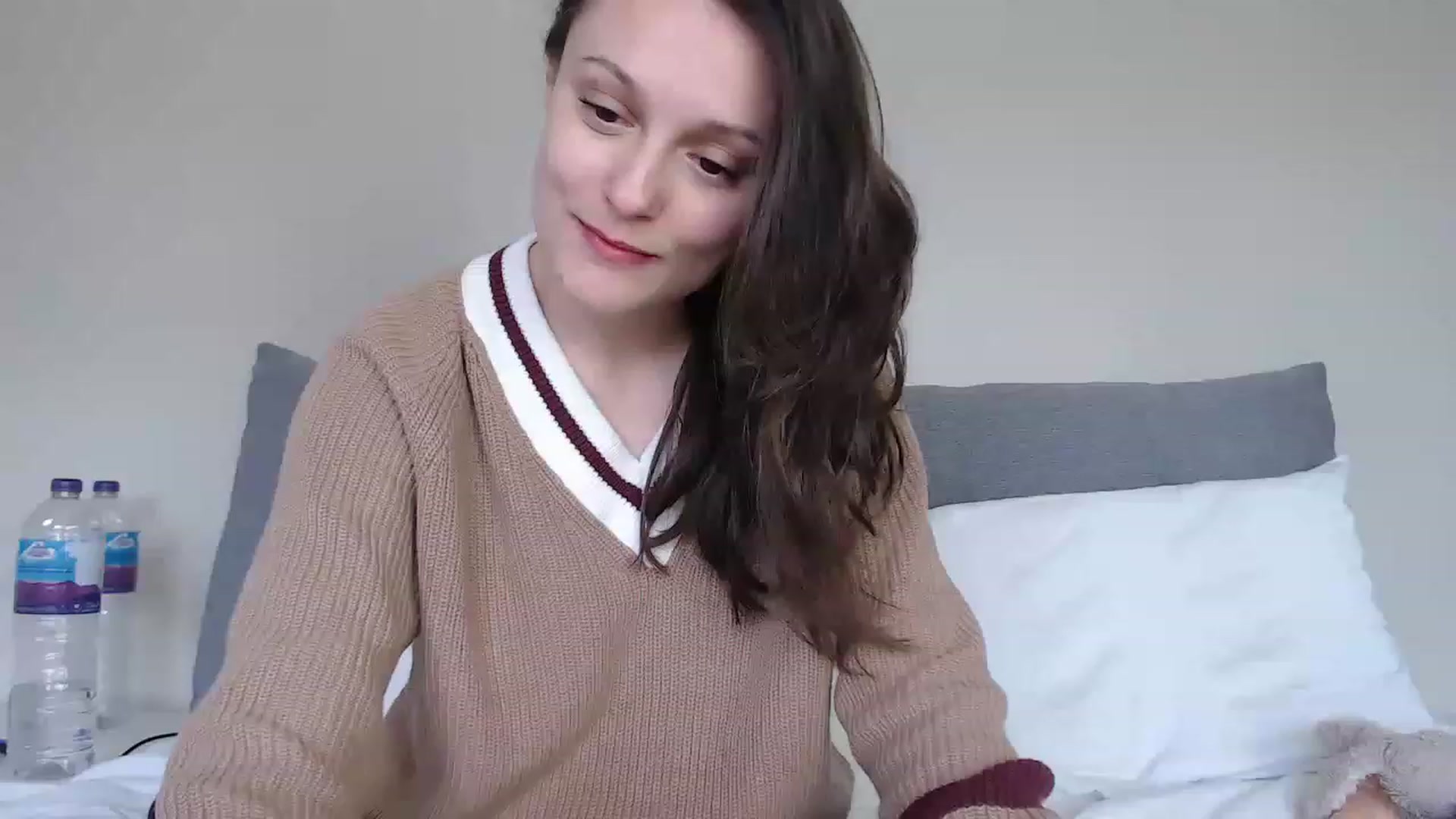 Gallery image thumbnail from ruby_oharax's myfreecams stream on, 02/20/2023, 13:51 image 16 of 20