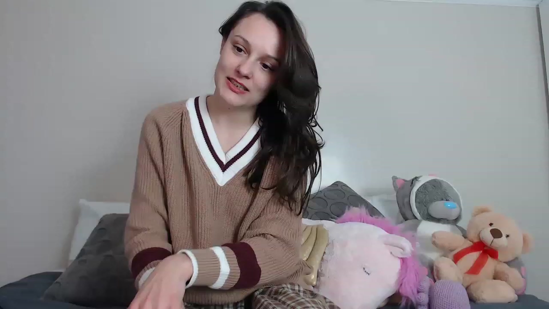 Gallery image thumbnail from ruby_oharax's myfreecams stream on, 02/24/2023, 13:15 image 12 of 20