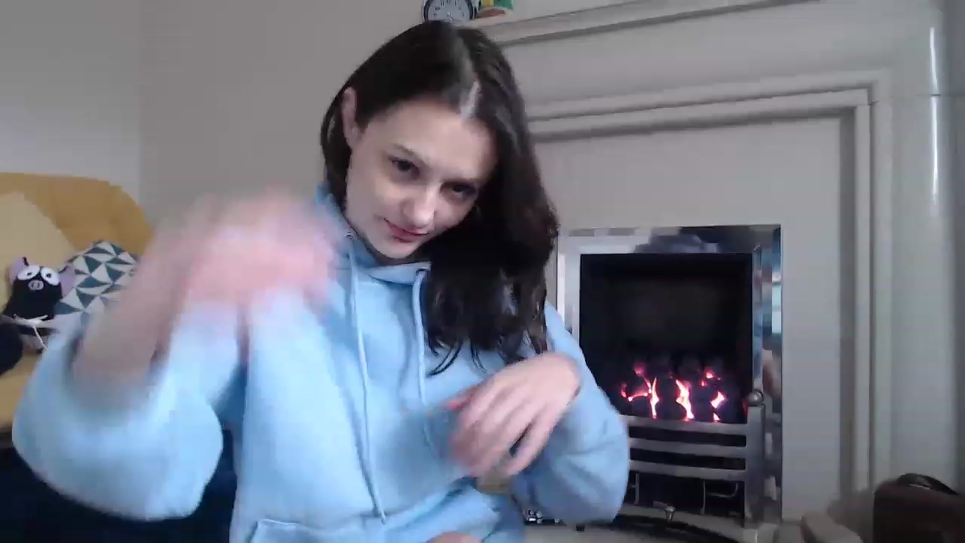 Gallery image thumbnail from ruby_oharax's myfreecams stream on, 03/21/2023, 16:17 image 15 of 20