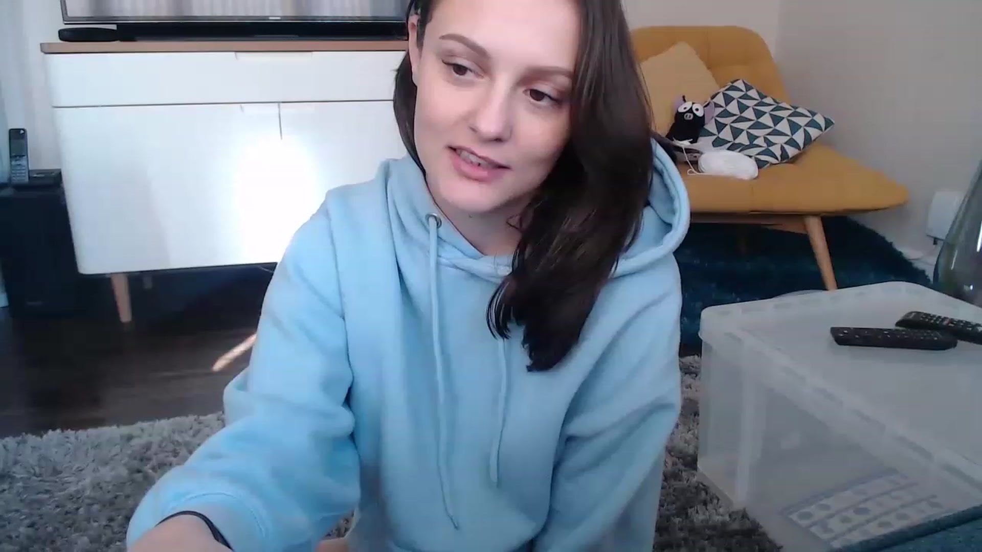 Gallery image thumbnail from ruby_oharax's myfreecams stream on, 03/21/2023, 16:17 image 7 of 20