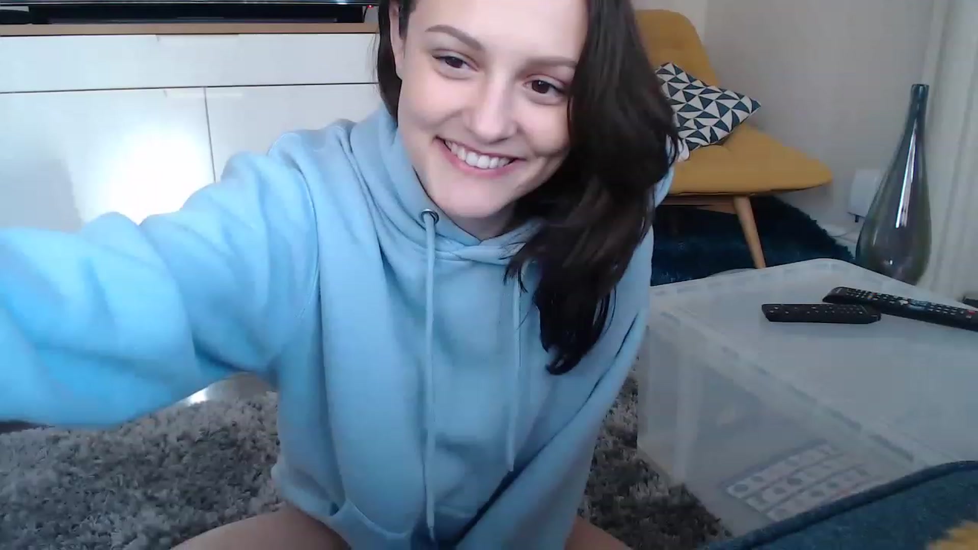 Gallery image thumbnail from ruby_oharax's myfreecams stream on, 03/21/2023, 16:17 image 5 of 20