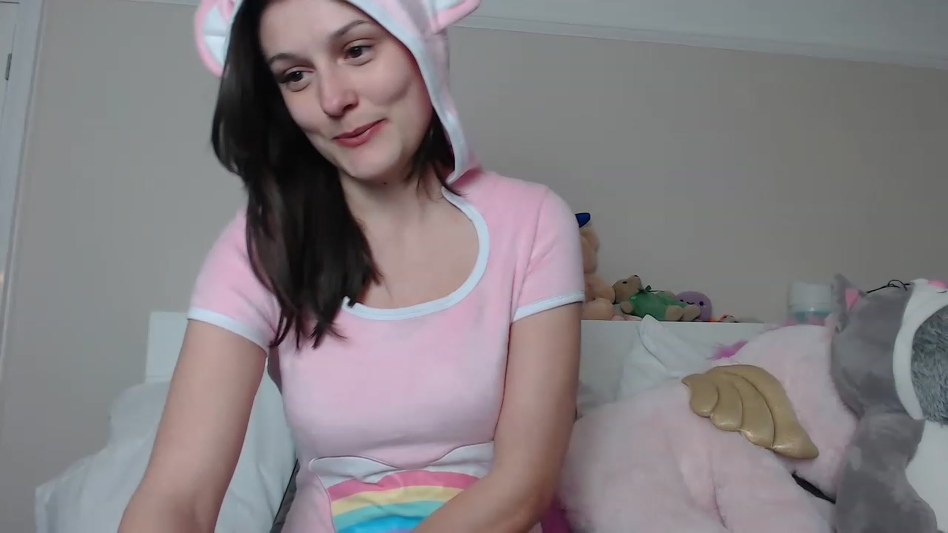 Gallery image thumbnail from ruby_oharax's myfreecams stream on, 04/02/2023, 24:12 image 2 of 20