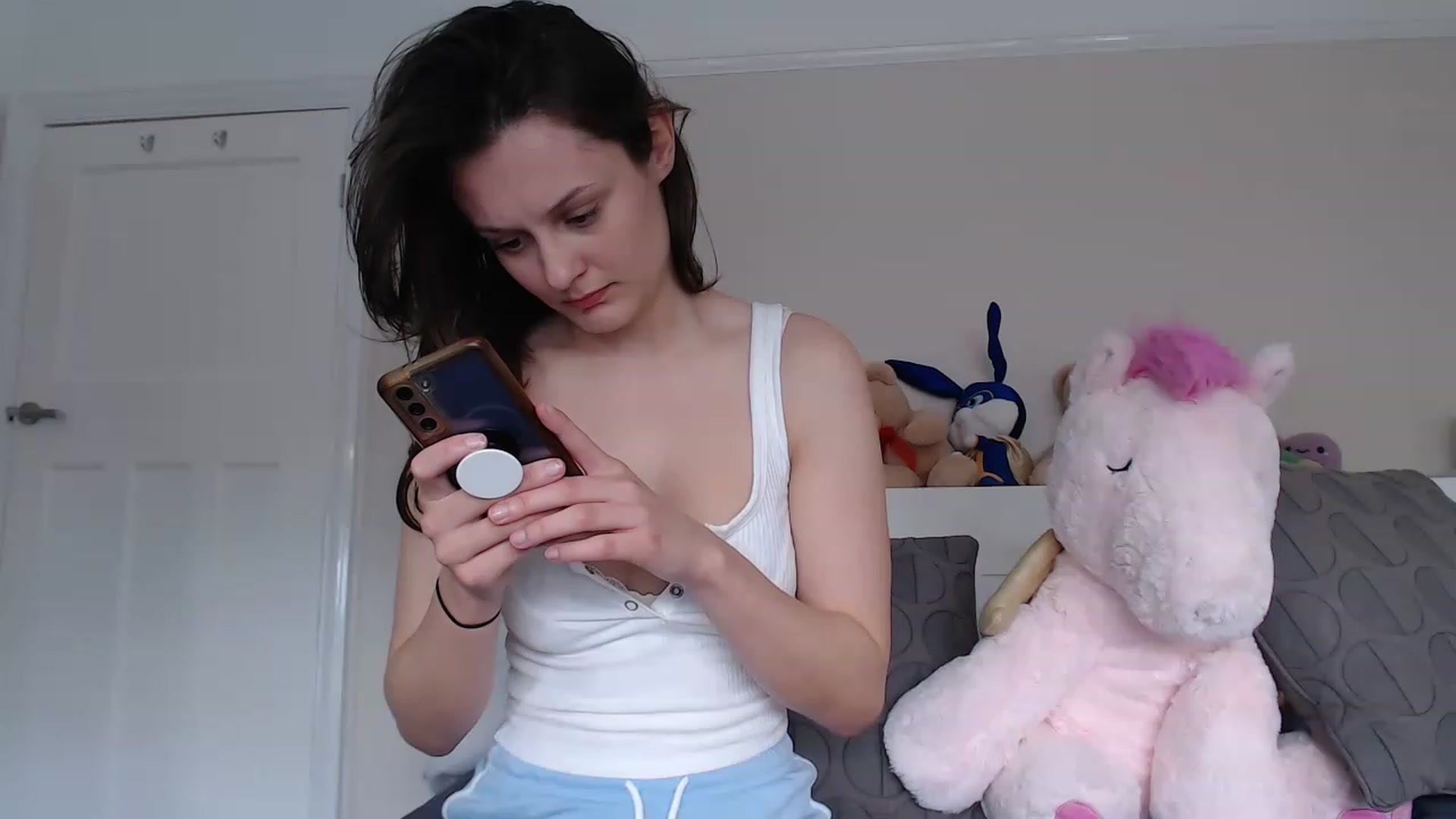 Gallery image thumbnail from ruby_oharax's myfreecams stream on, 04/17/2023, 15:16 image 6 of 20