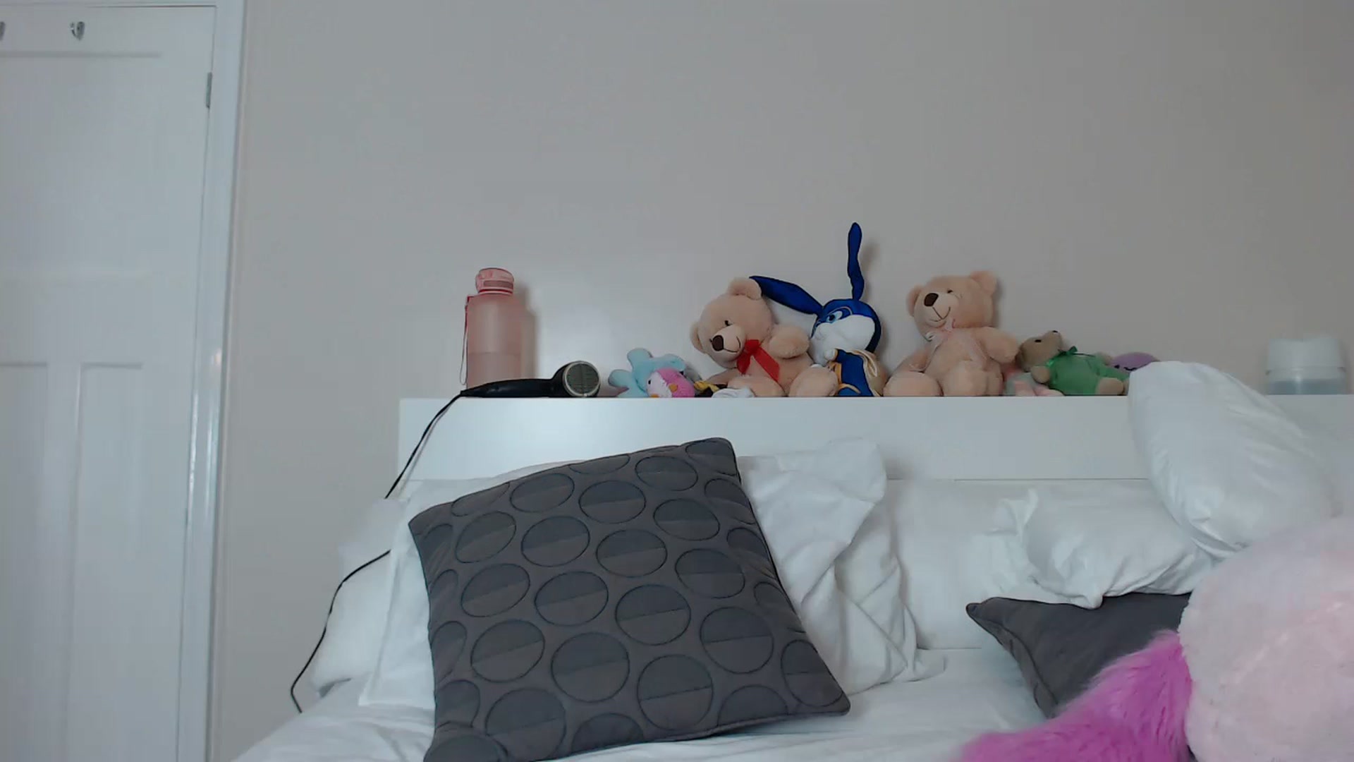 Gallery image thumbnail from ruby_oharax's myfreecams stream on, 04/21/2023, 21:13 image 13 of 20