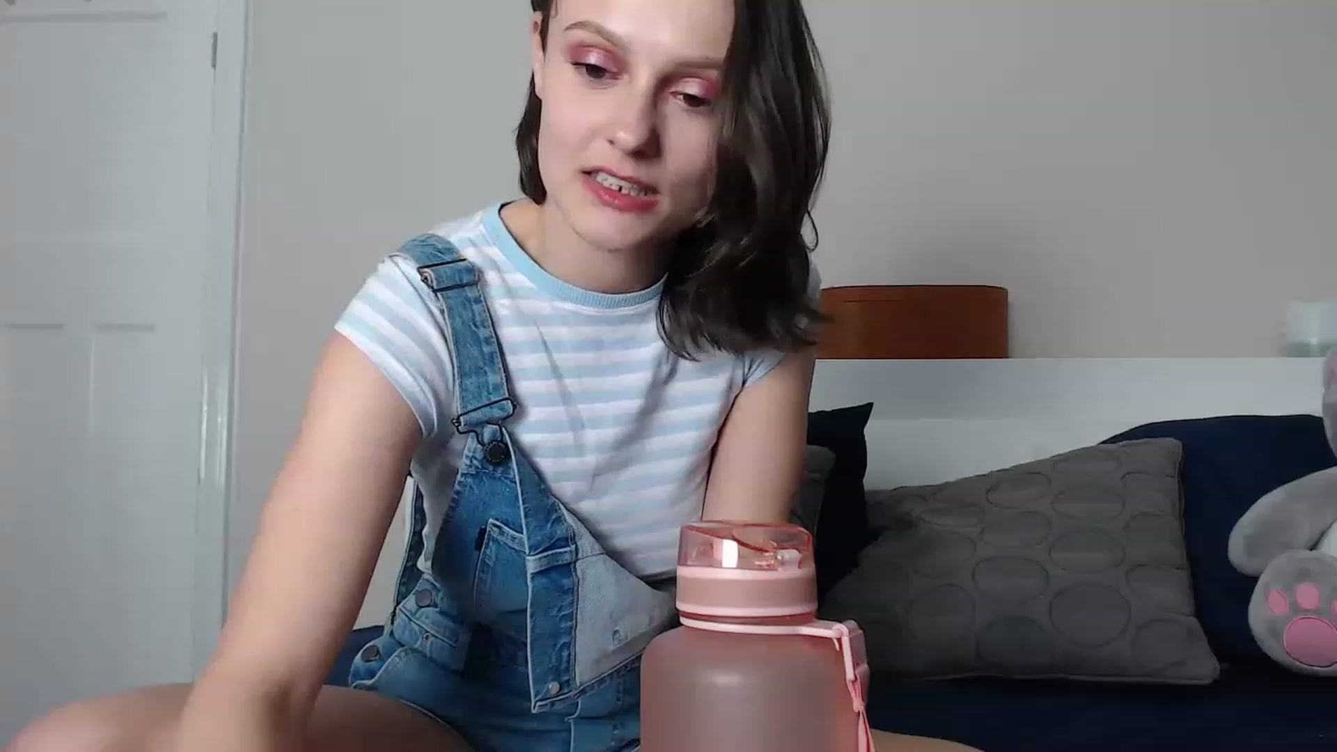 Gallery image thumbnail from ruby_oharax's myfreecams stream on, 05/10/2023, 13:43 image 18 of 20