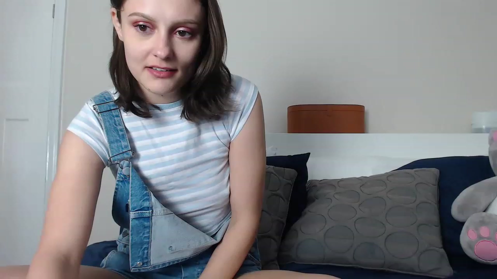 Gallery image thumbnail from ruby_oharax's myfreecams stream on, 05/10/2023, 13:43 image 15 of 20