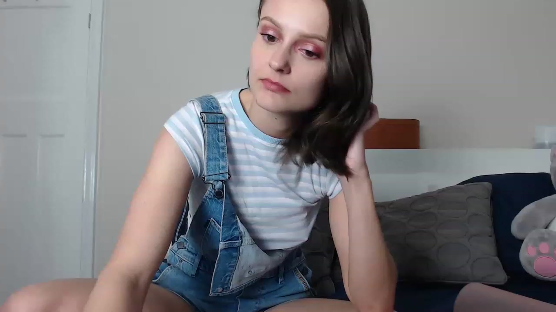 Gallery image thumbnail from ruby_oharax's myfreecams stream on, 05/10/2023, 13:43 image 17 of 20